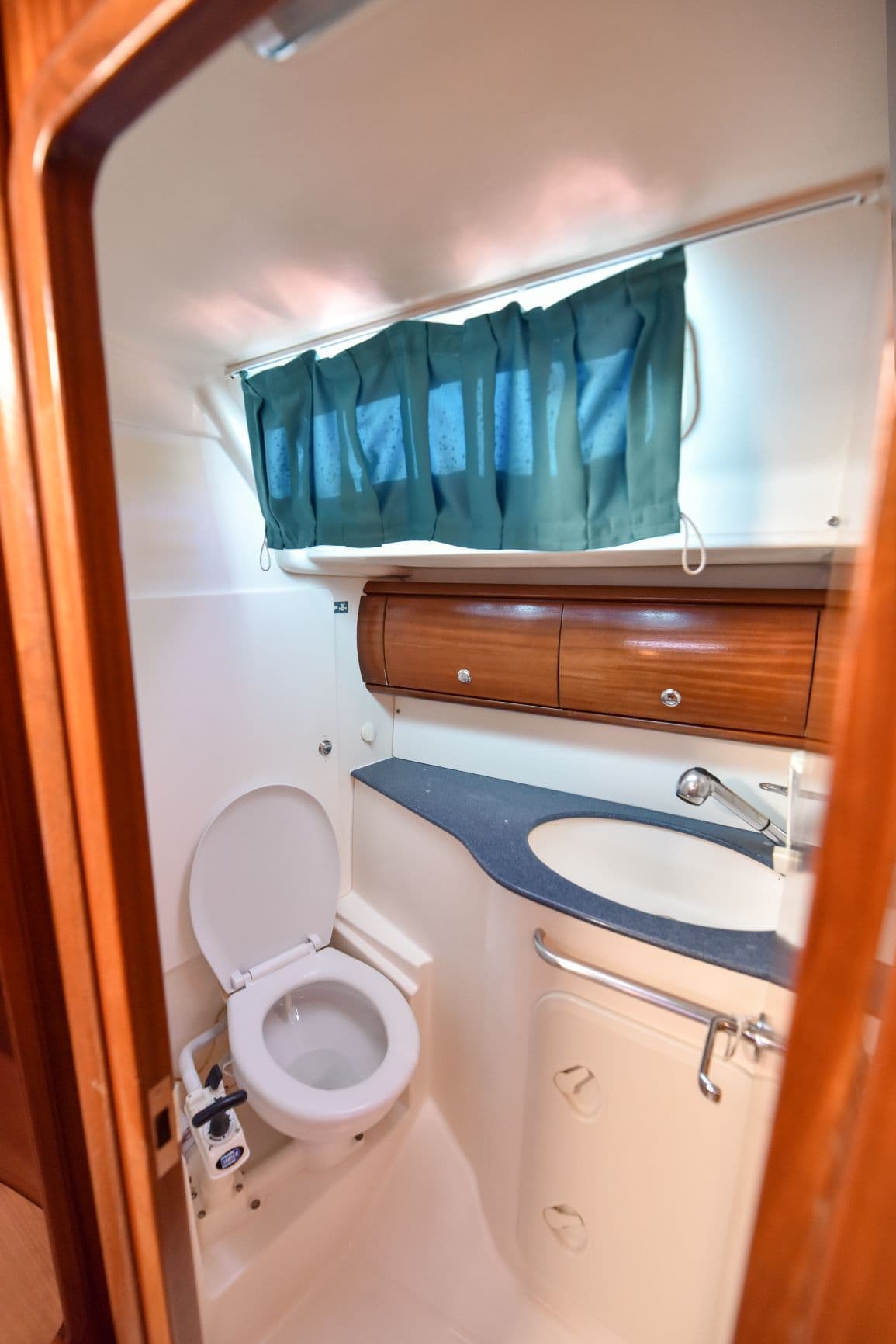 Bavaria 44 - photo 12