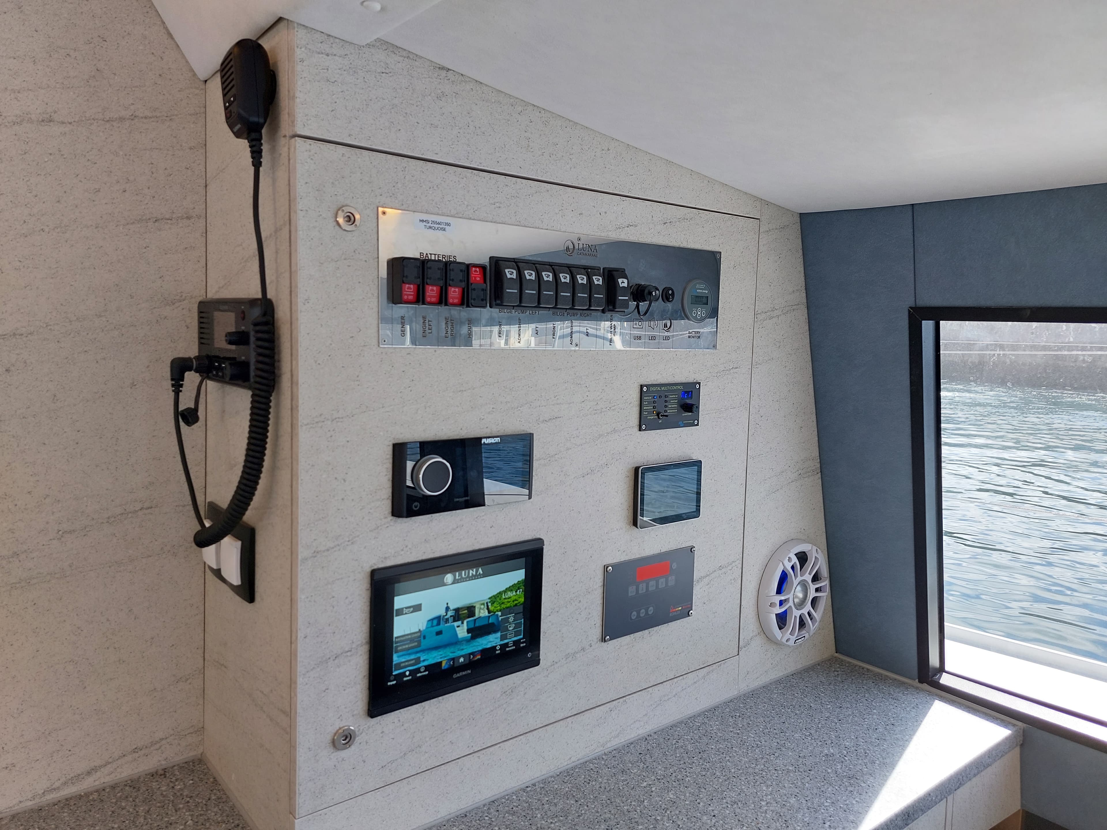 Luna 47 Power - photo 16