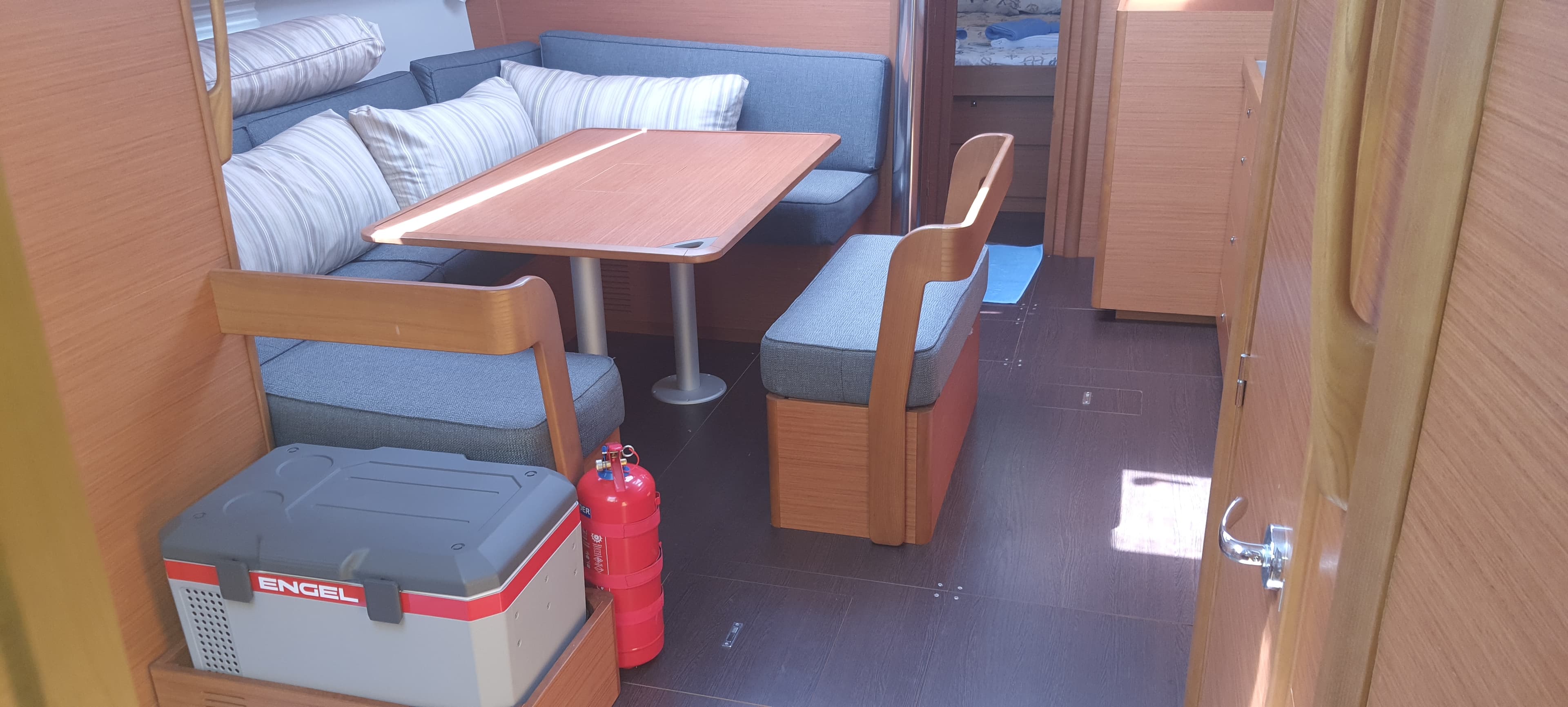 Dufour 430 - photo 5