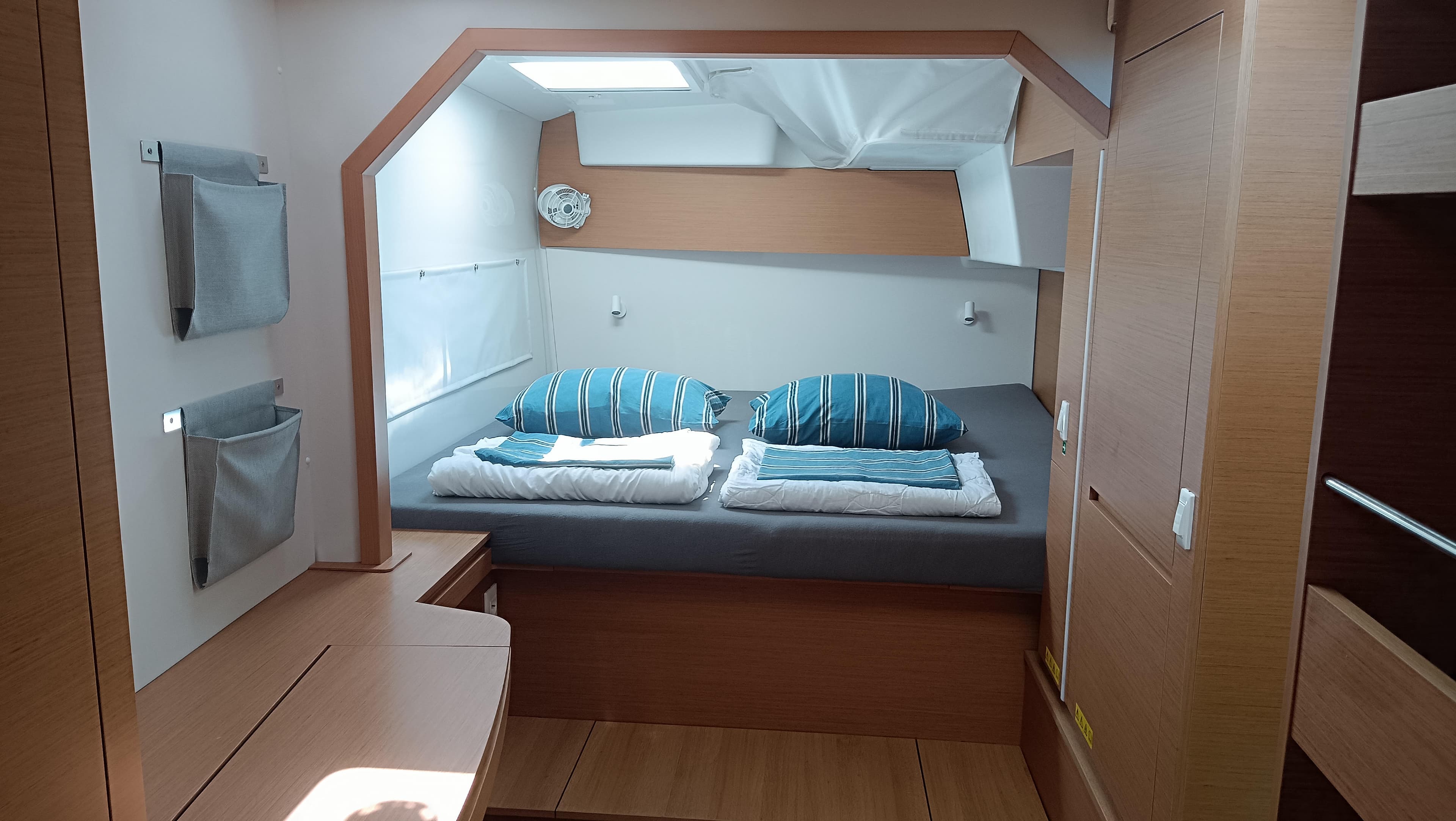 Excess 11 - photo 22