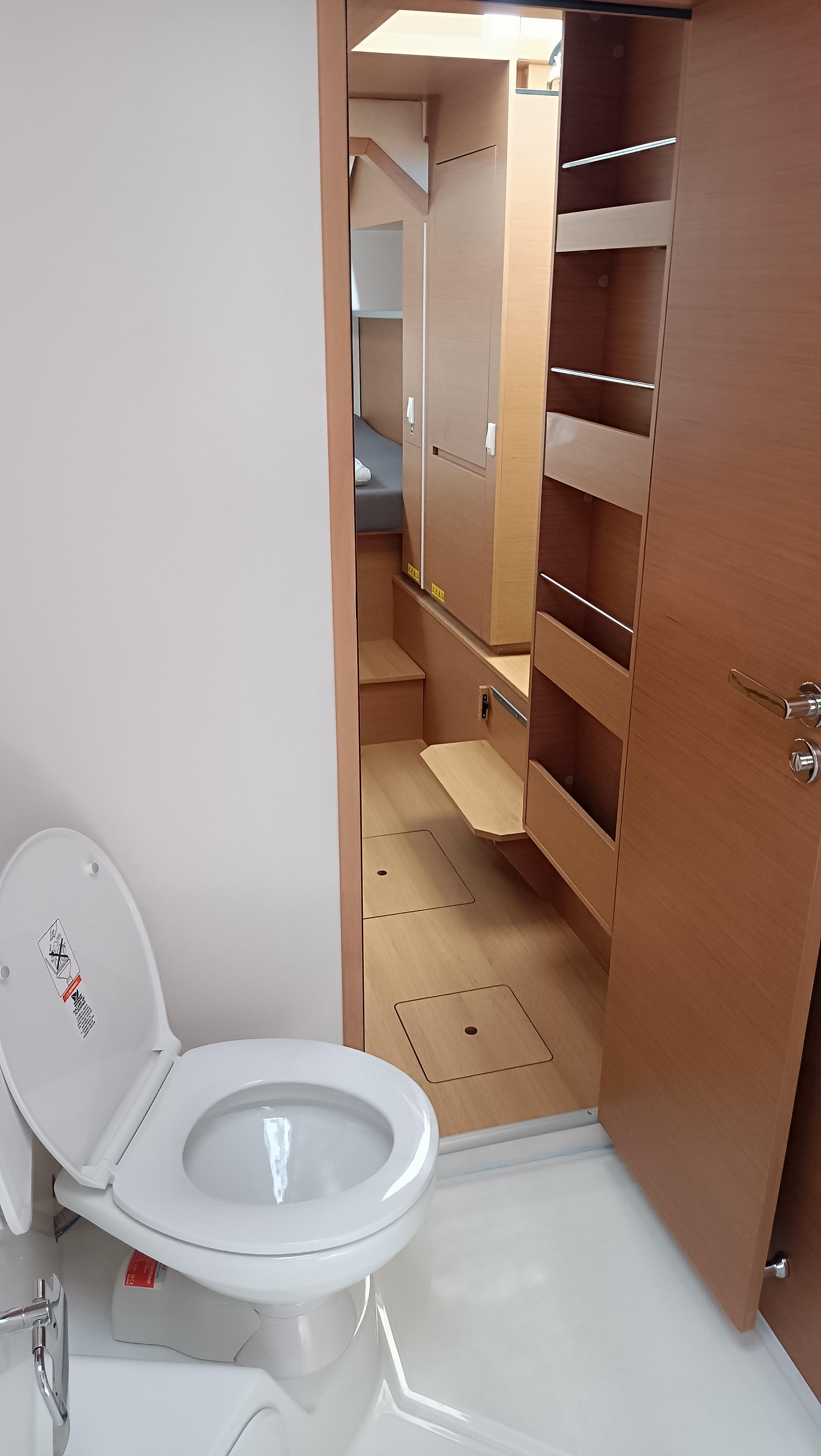 Excess 11 - photo 11