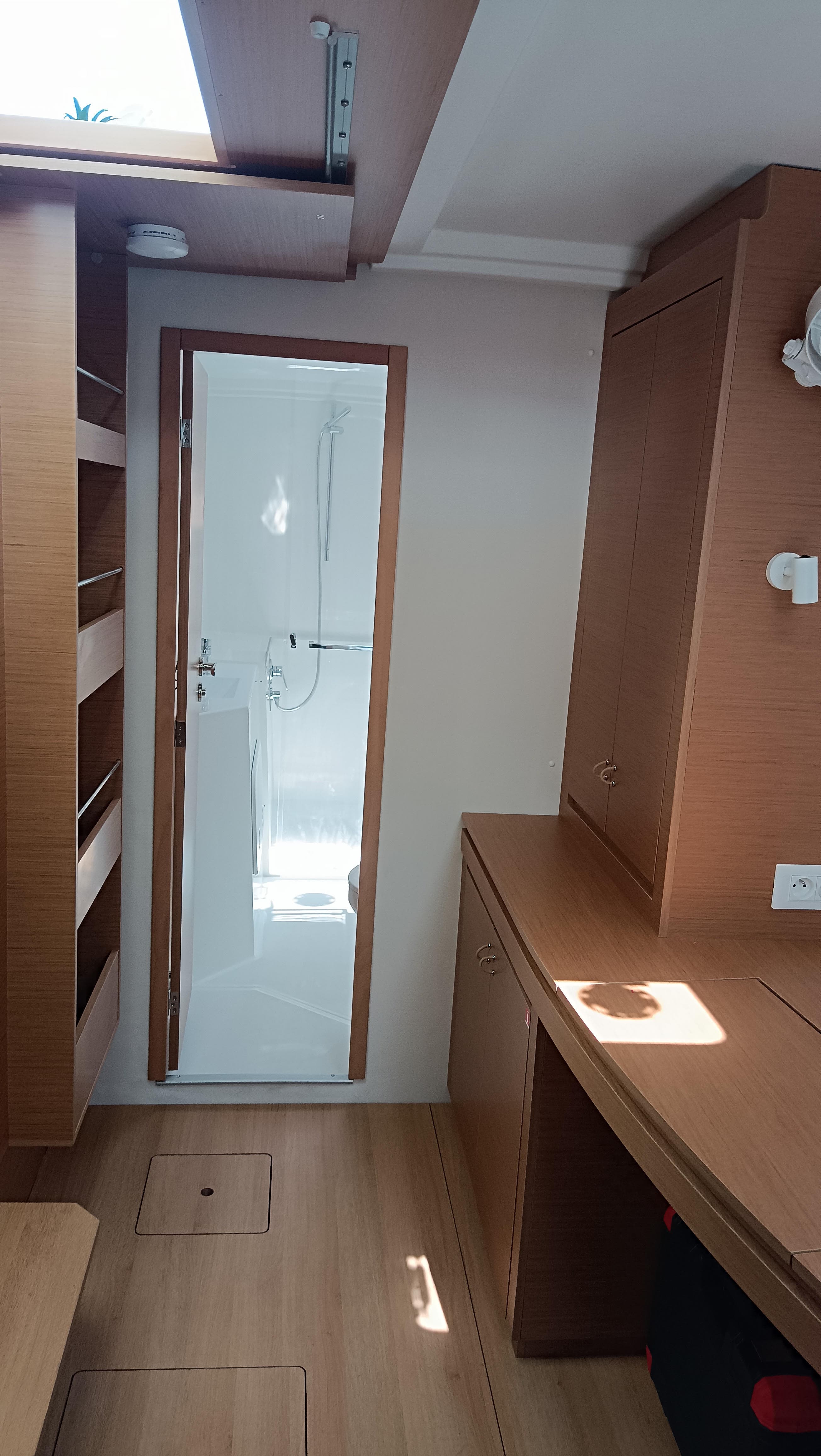 Excess 11 - photo 24