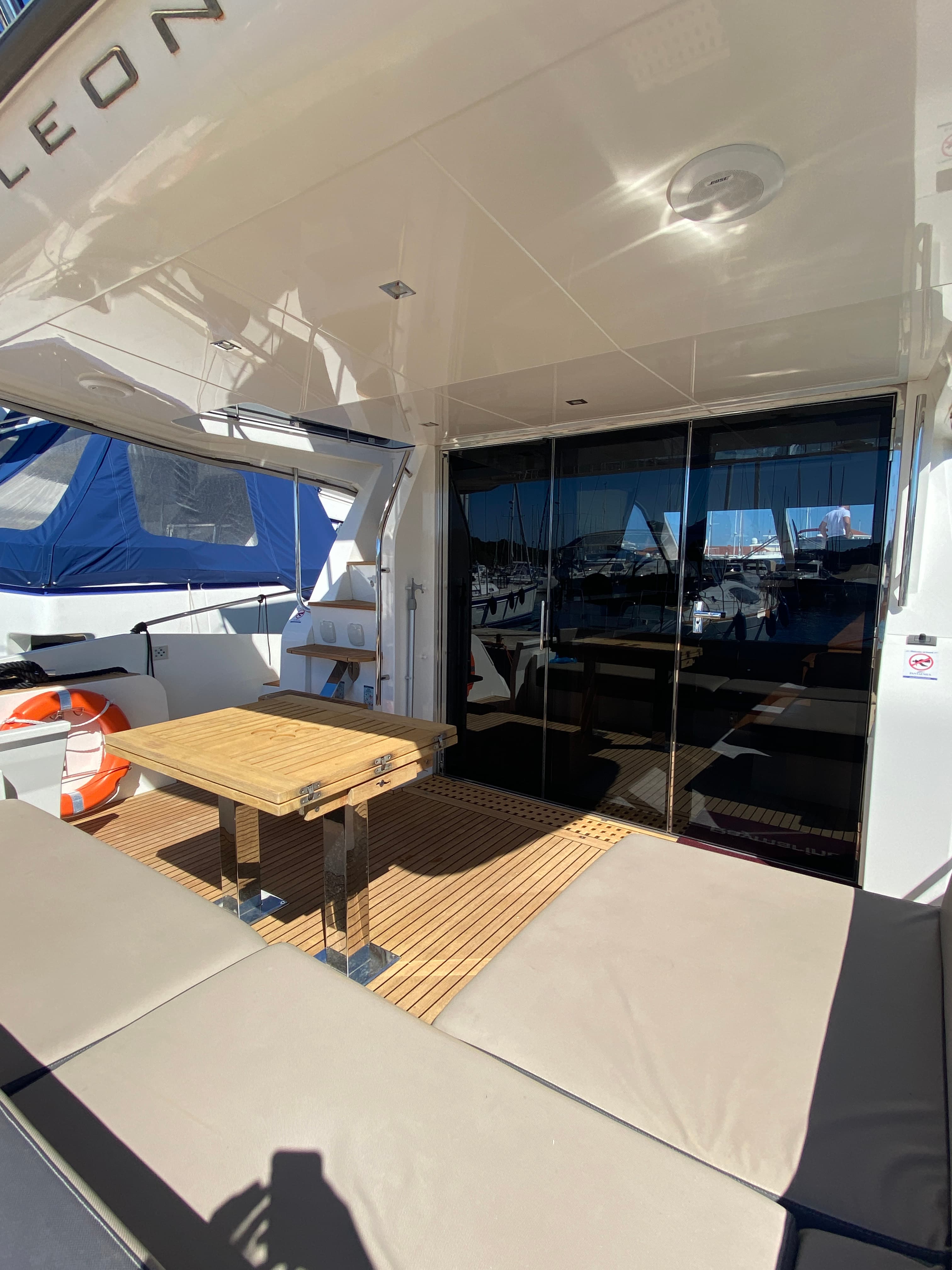 Galeon 550 Sky - photo 17