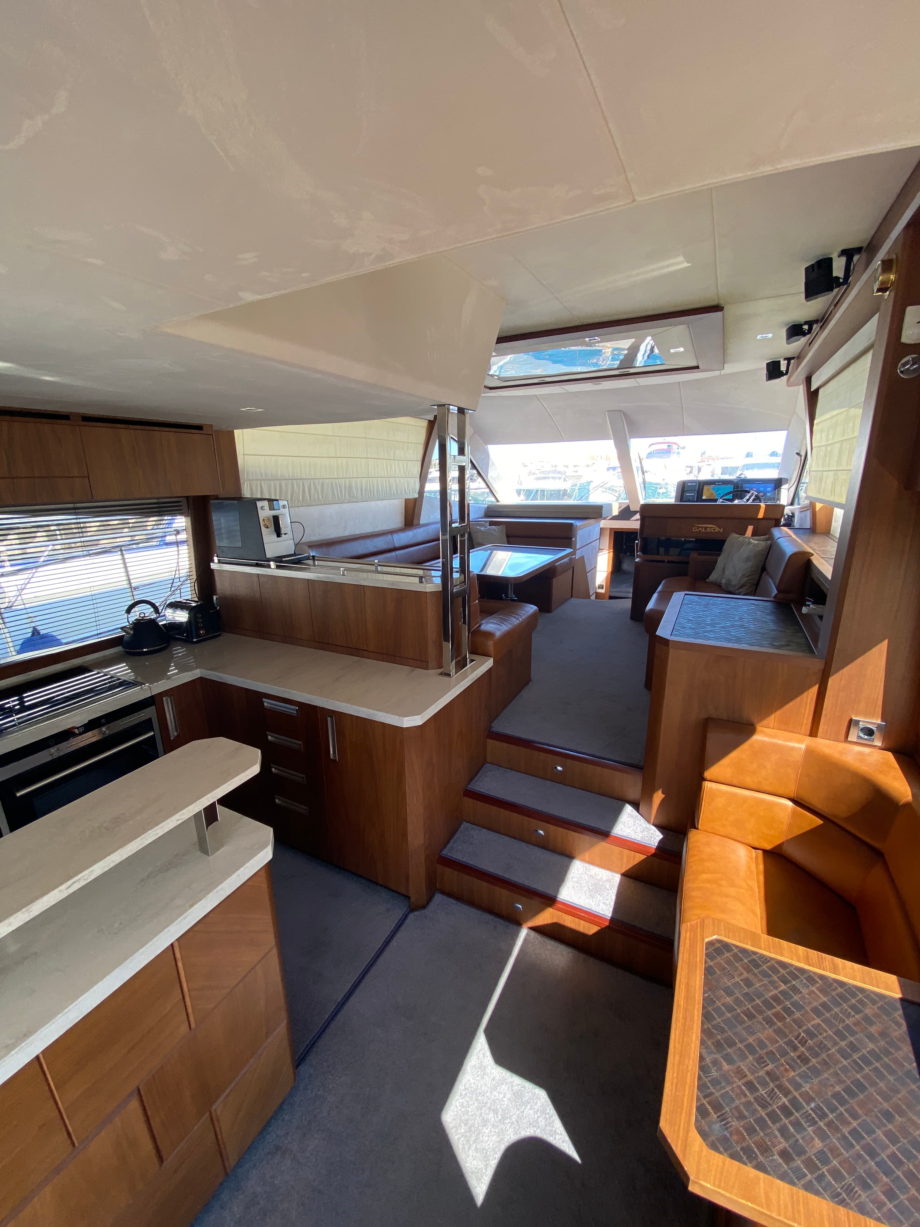Galeon 550 Sky - photo 10