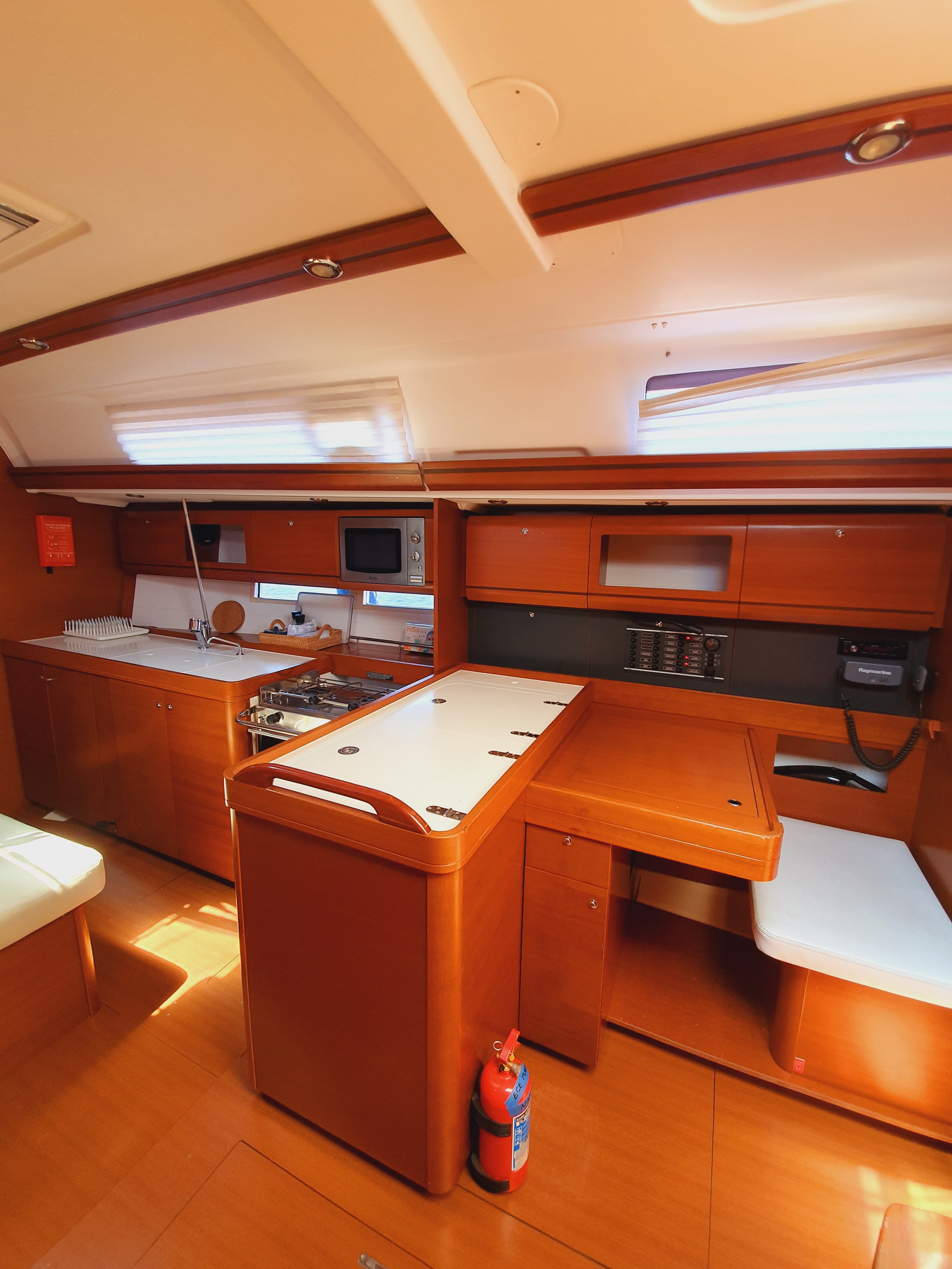 Dufour 405 - photo 34