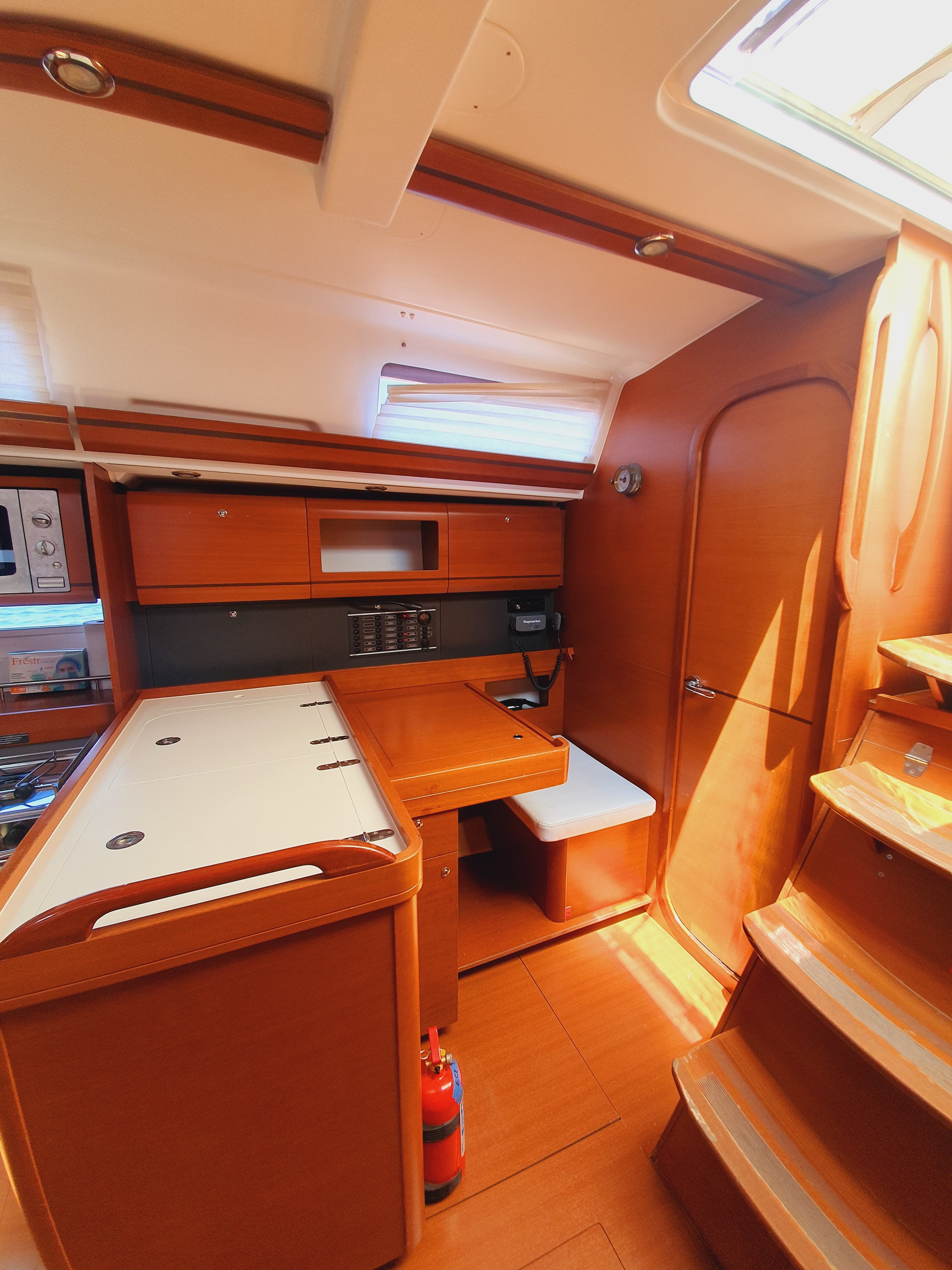 Dufour 405 - photo 29