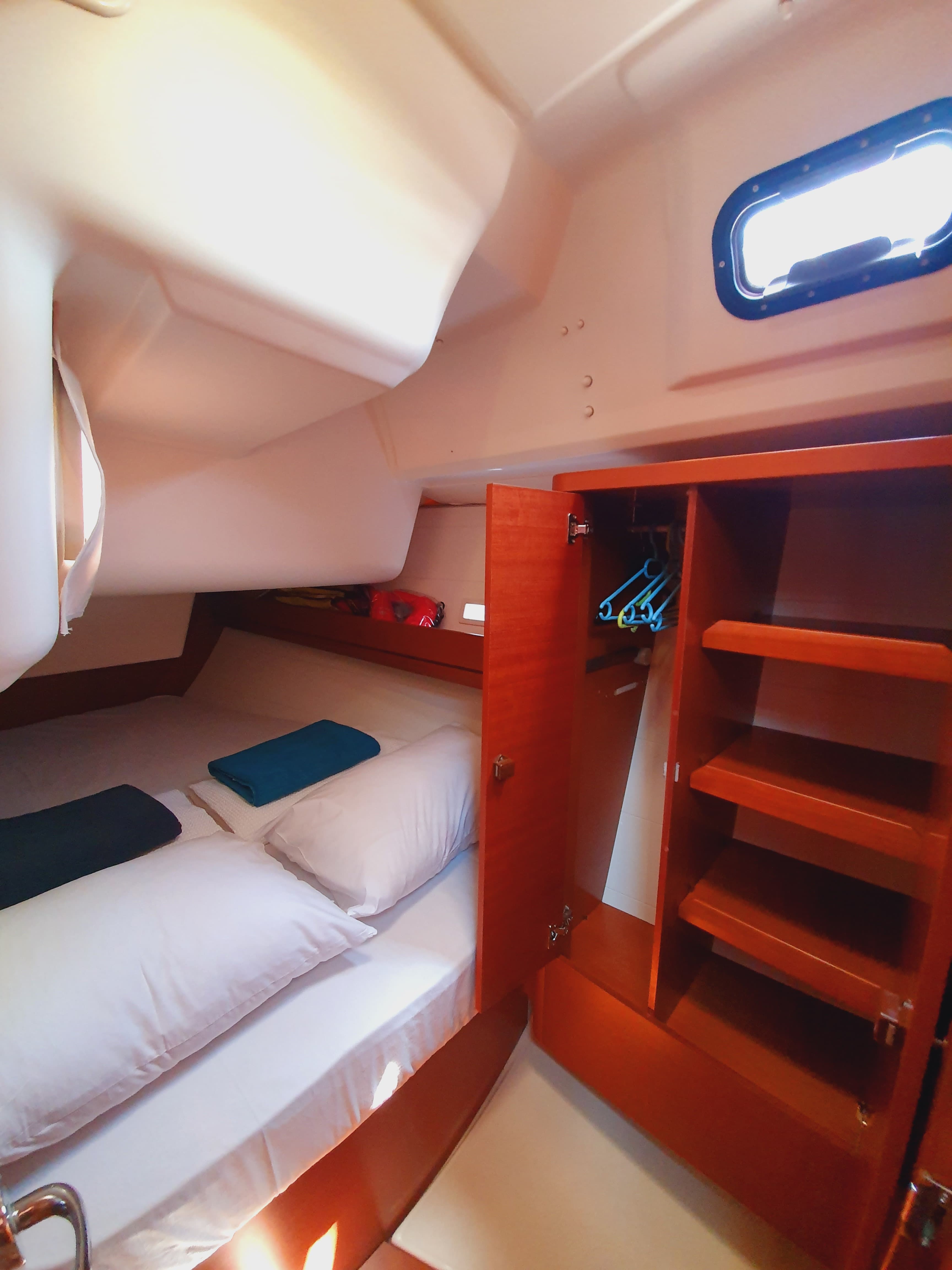 Dufour 405 - photo 16