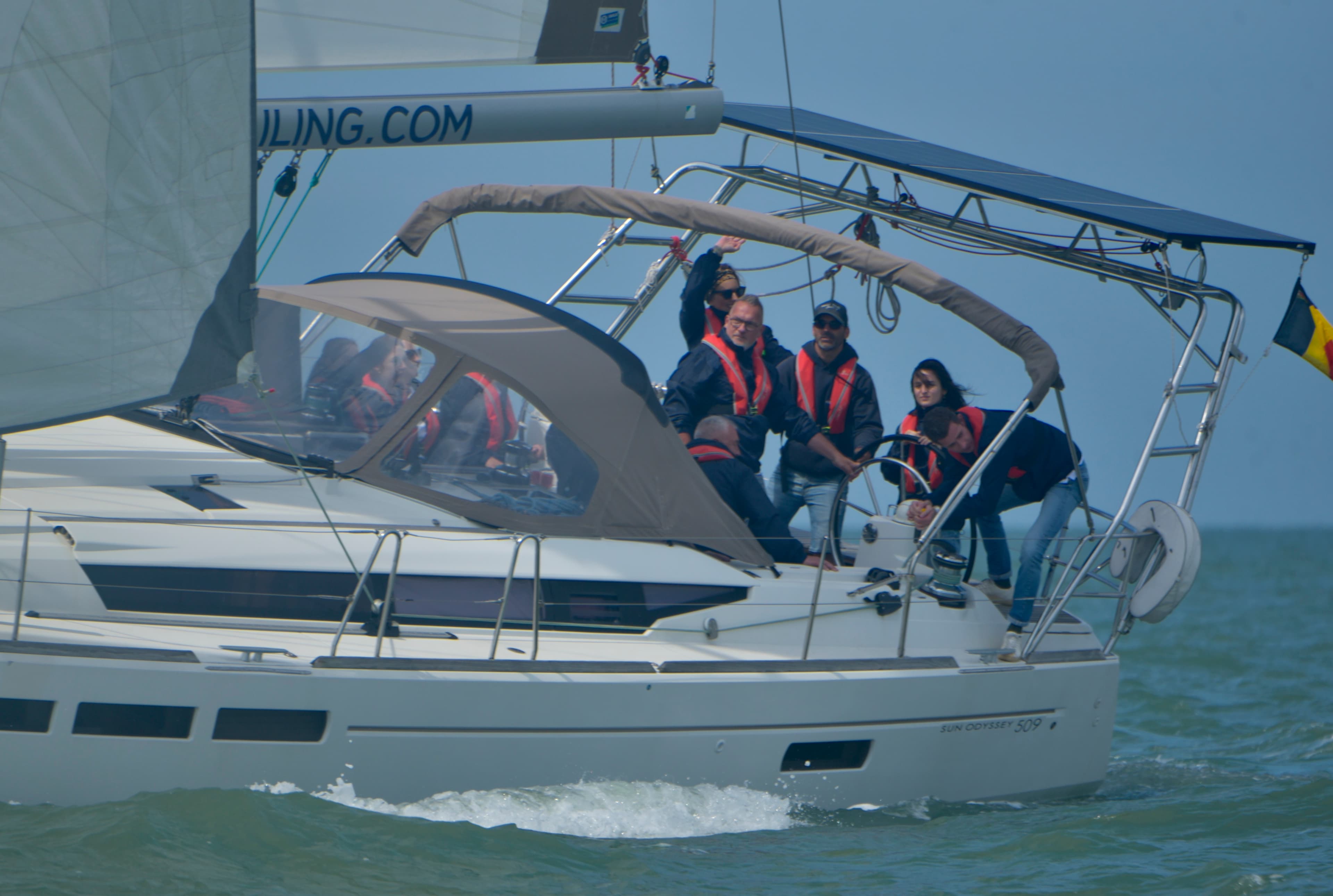 Sun Odyssey 509 - photo 5