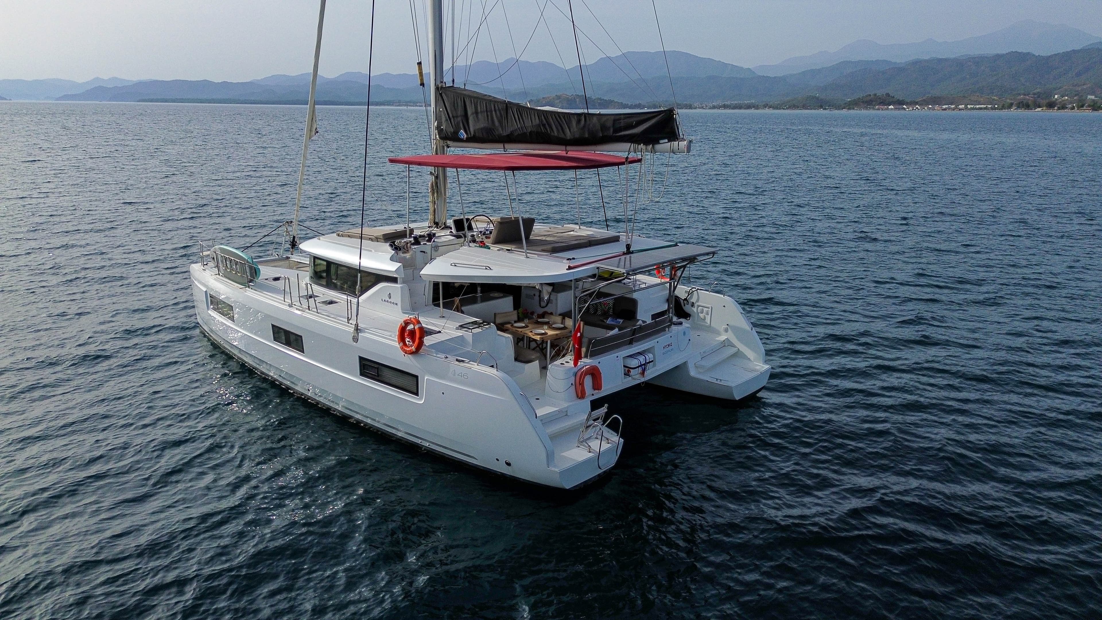 Lagoon 46  - photo 32