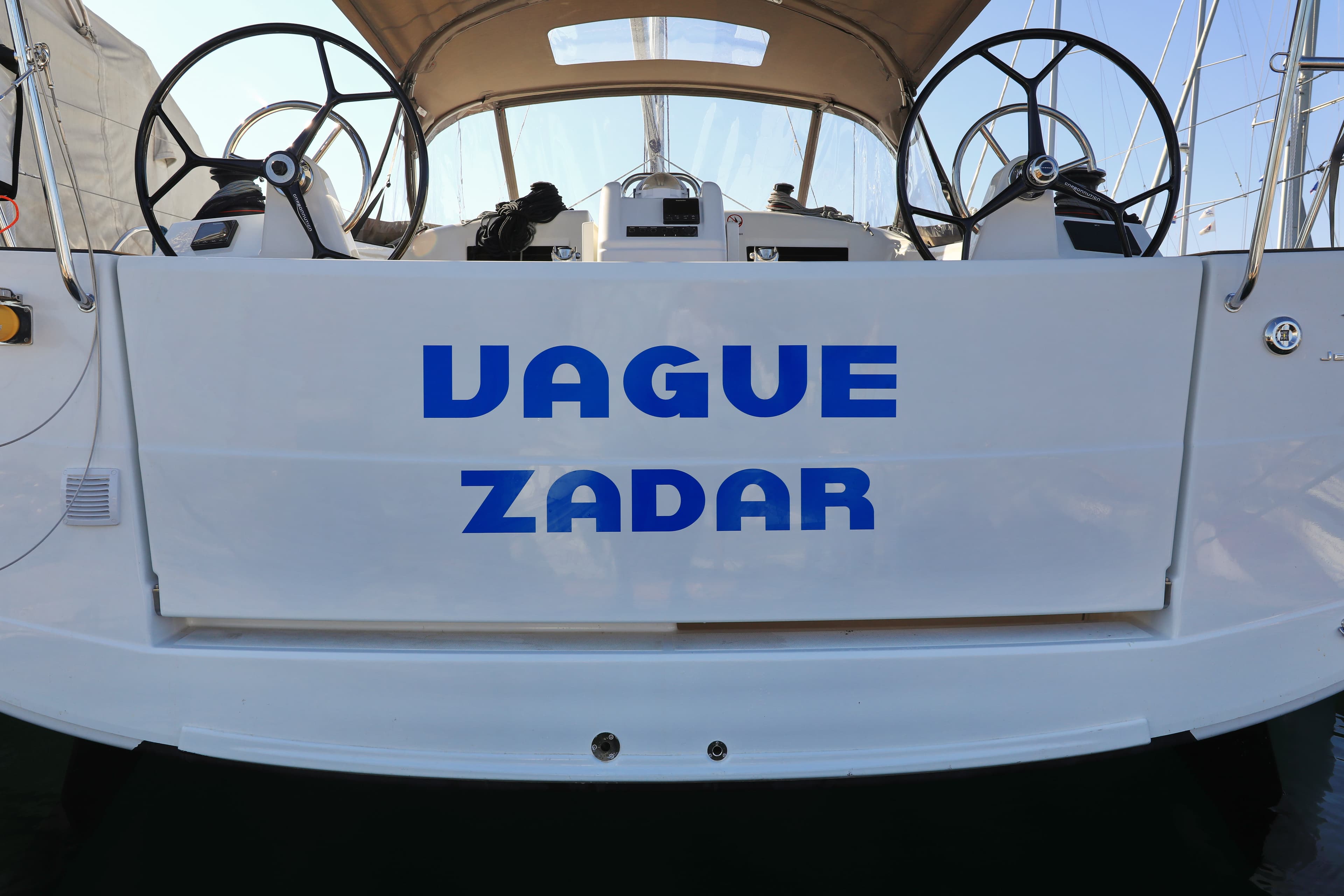 Sun Odyssey 410 - photo 63