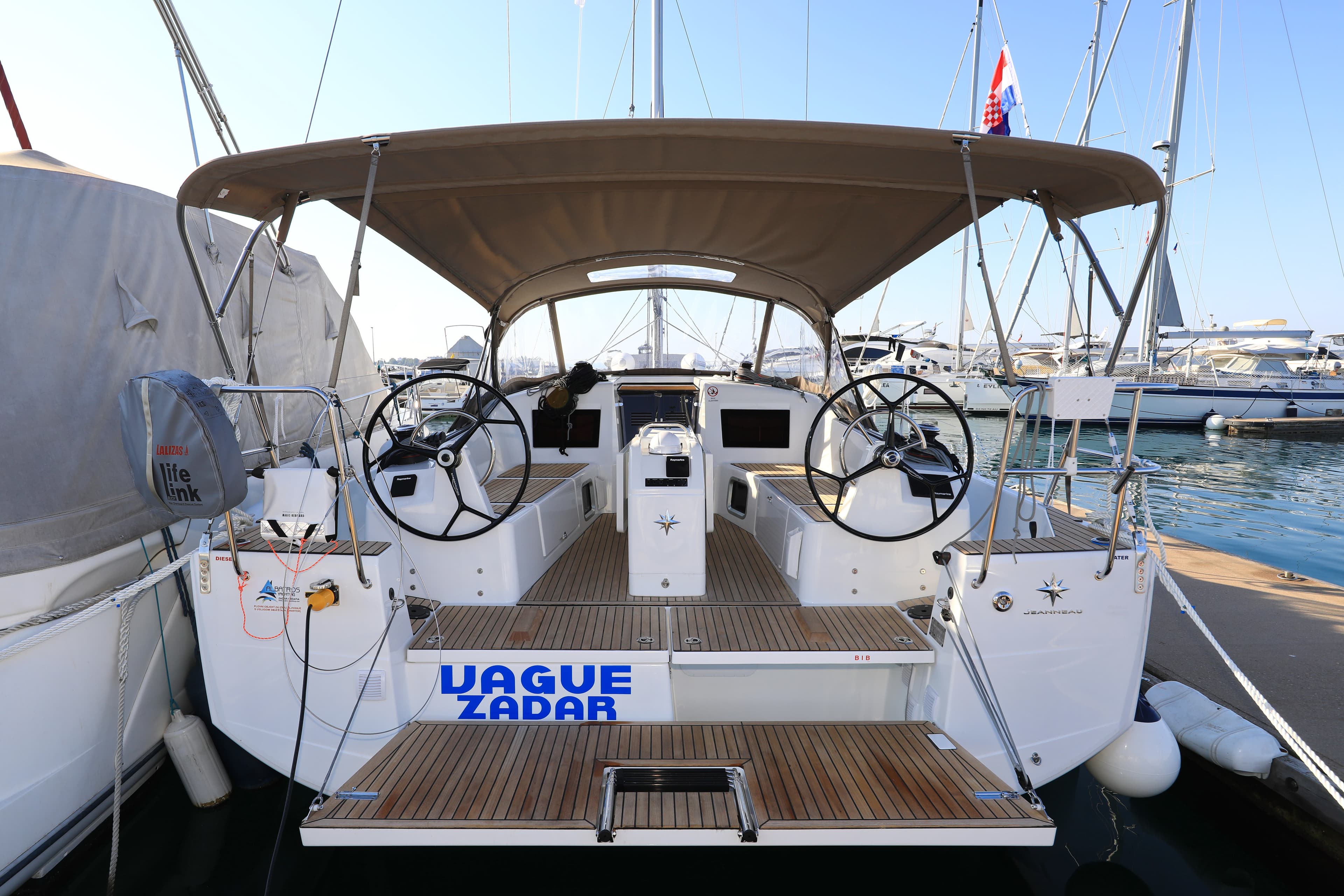 Sun Odyssey 410 - photo 49