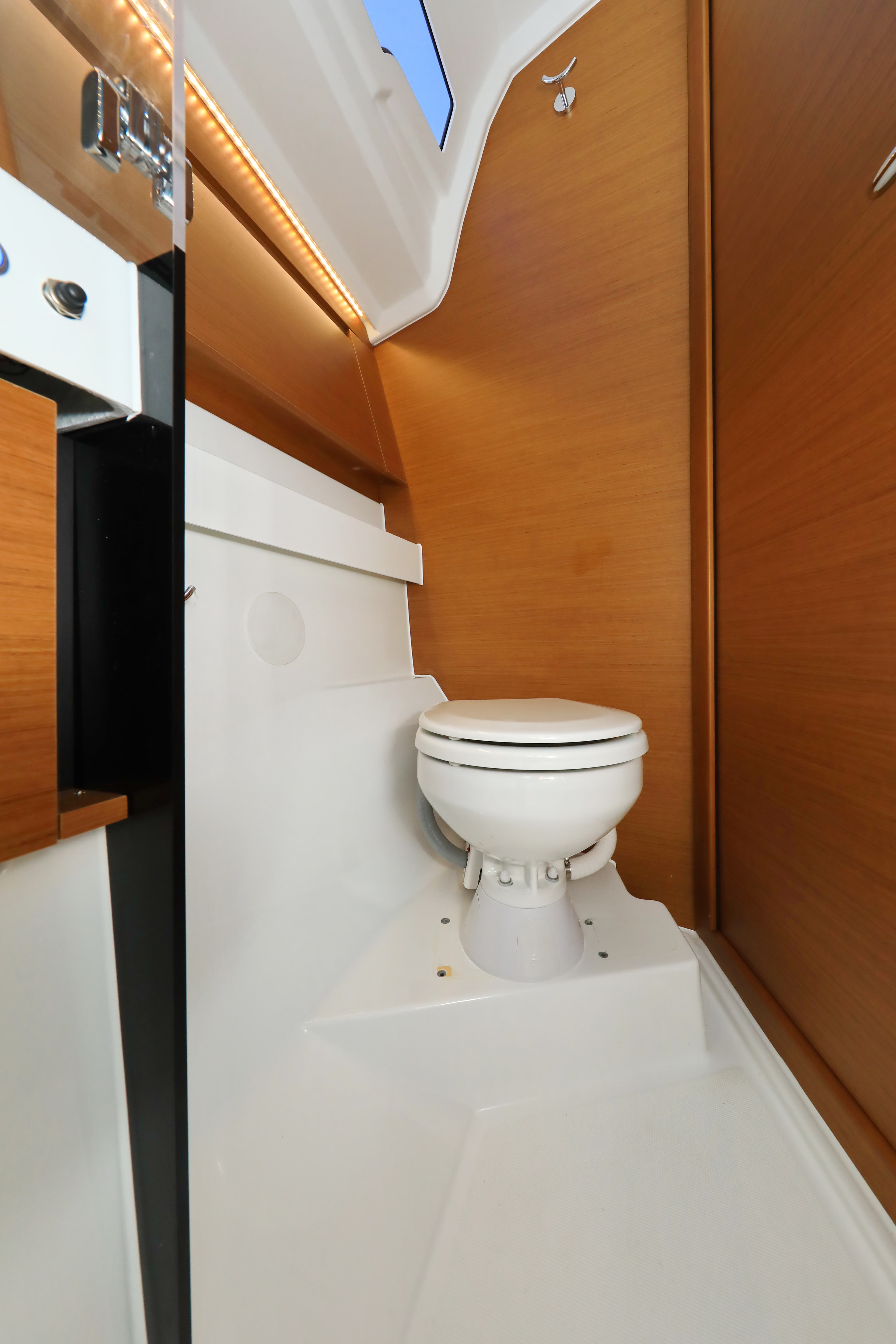 Sun Odyssey 410 - photo 81