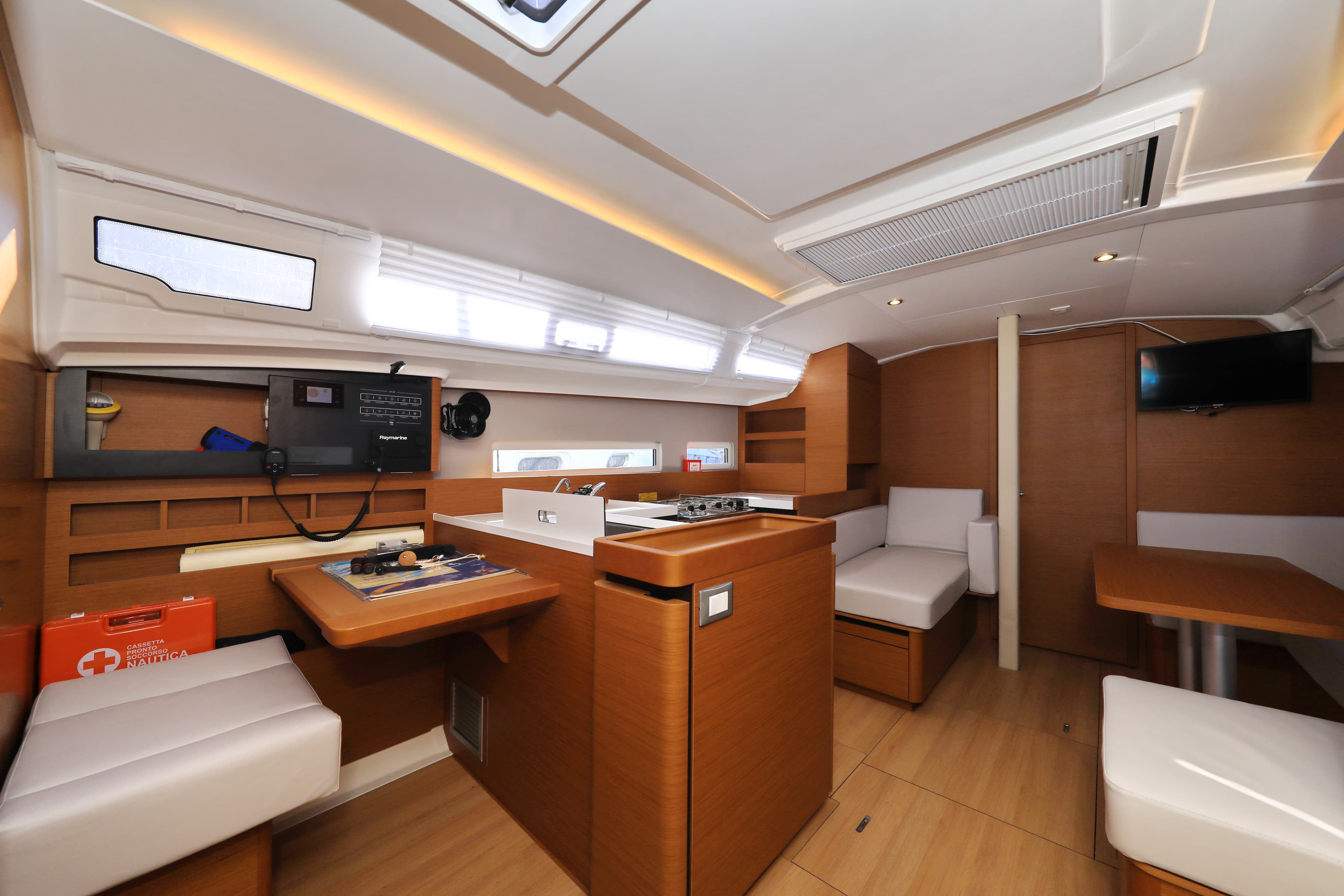 Sun Odyssey 410 - photo 87