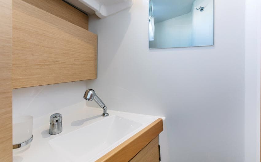 Oceanis 38 - photo 7