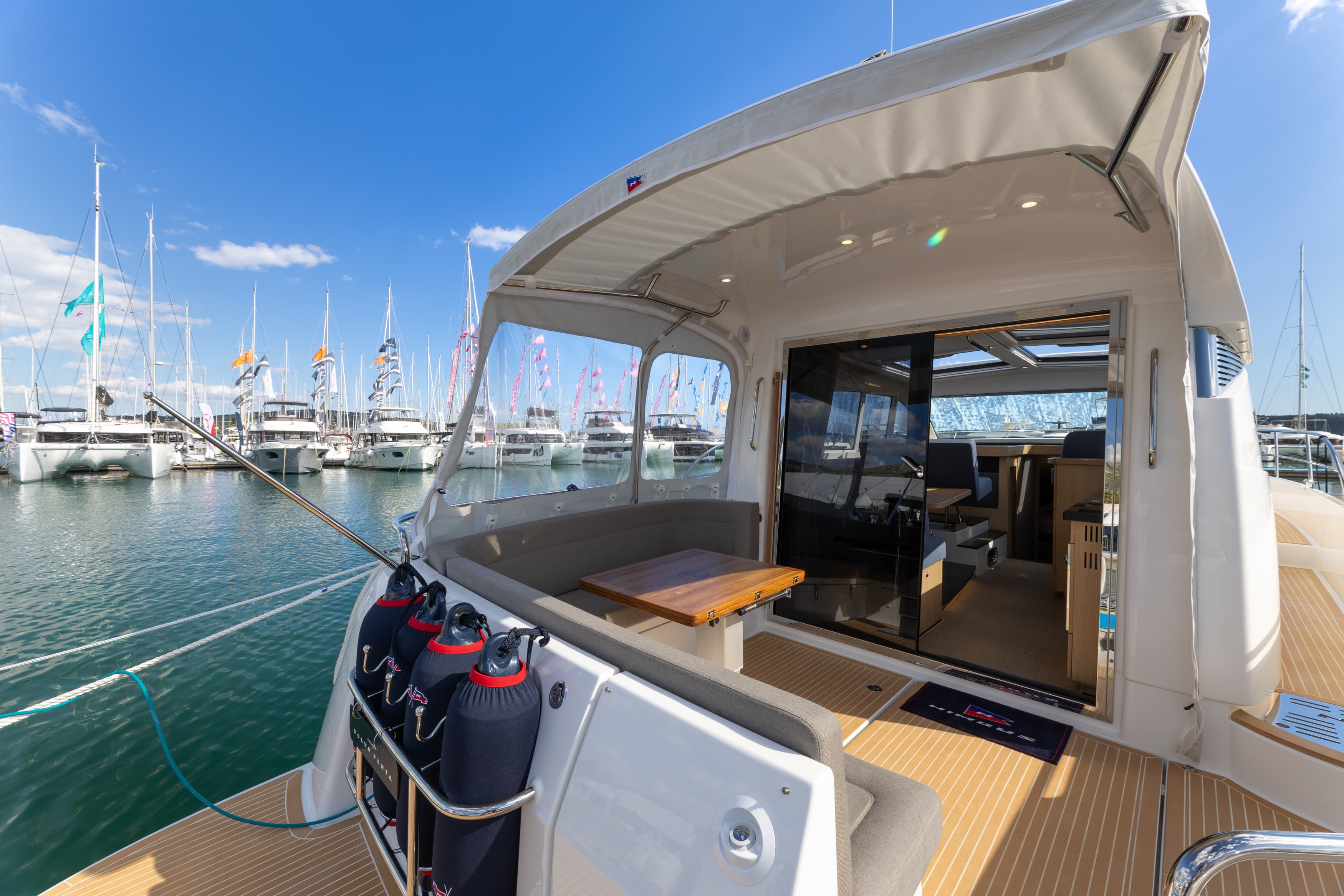 Nimbus 405 Coupe - photo 4