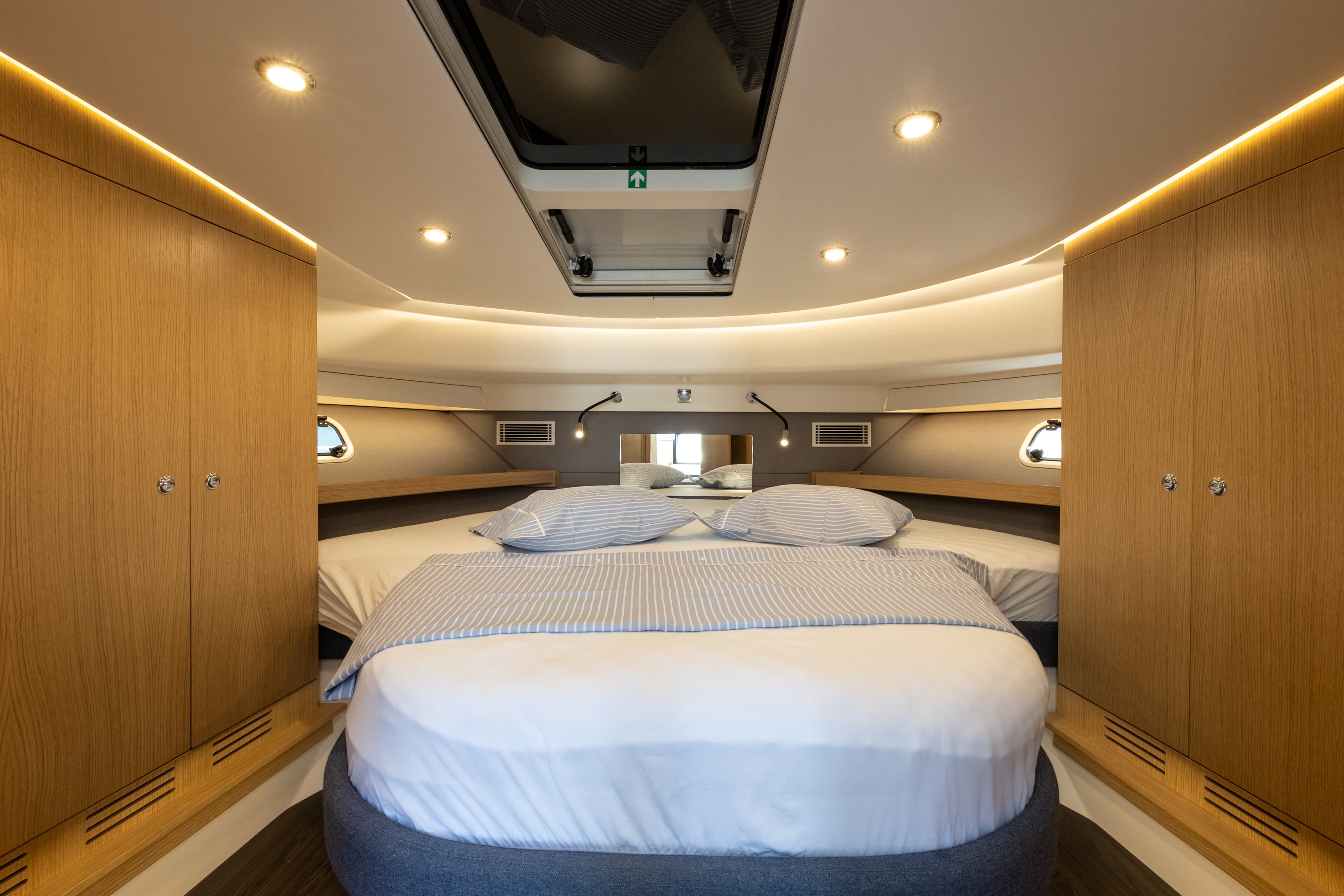 Nimbus 405 Coupe - photo 7