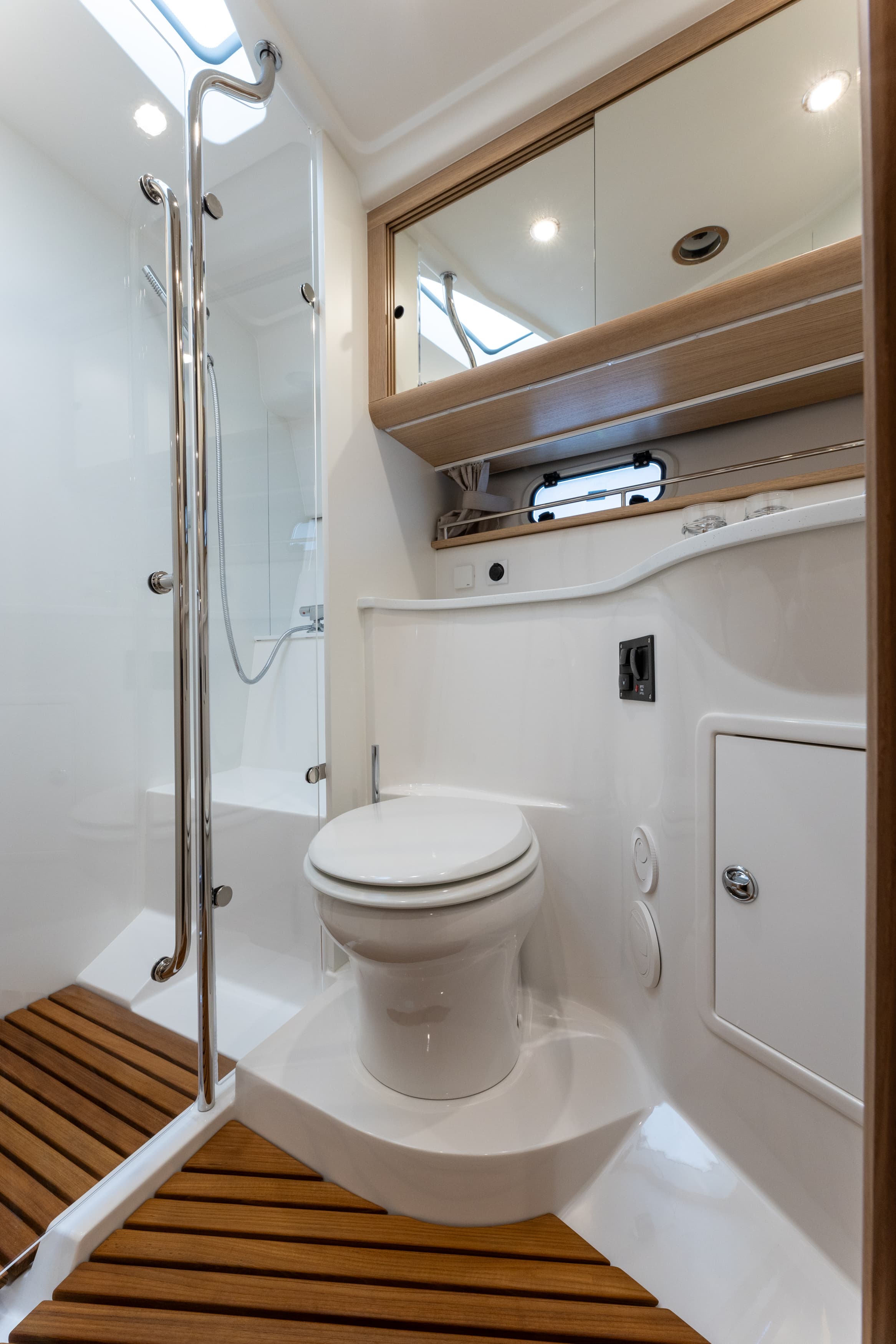 Nimbus 405 Coupe - photo 8