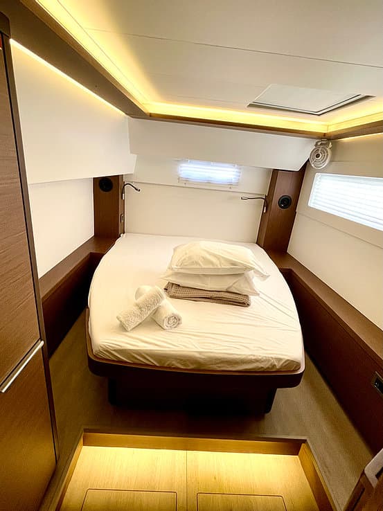 Lagoon 46  - photo 23