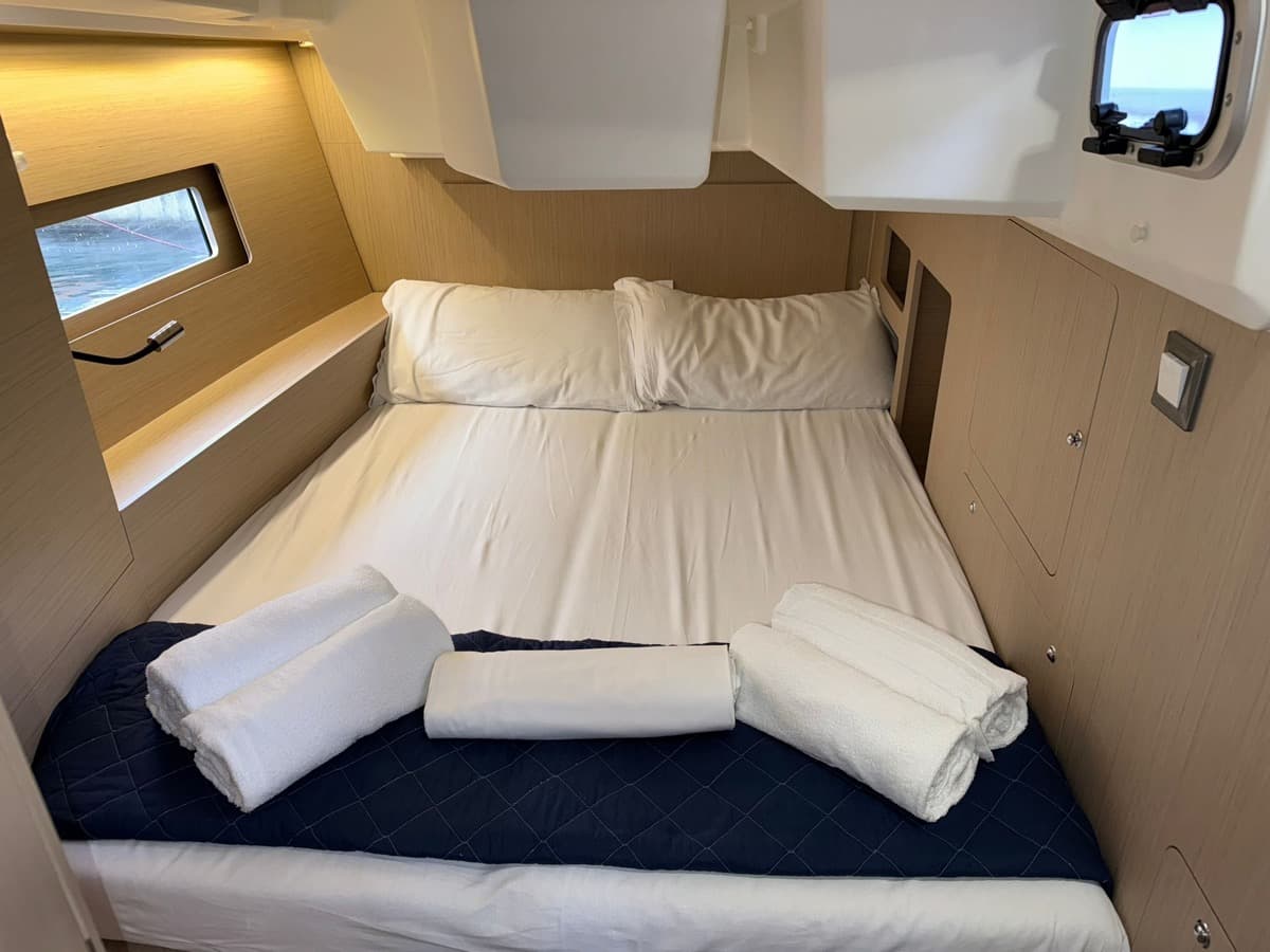 Oceanis 46.1 - photo 18