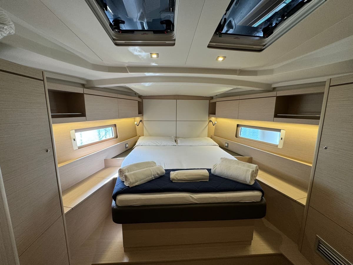 Oceanis 46.1 - photo 16