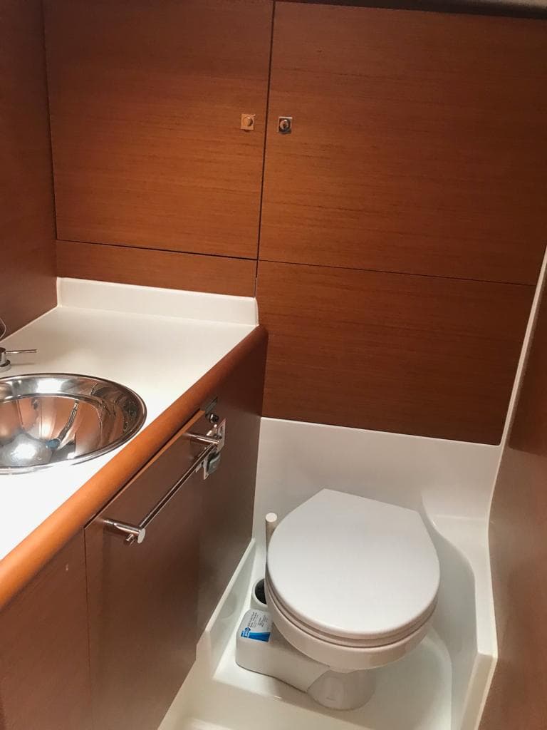 Sun Odyssey 419 - photo 12