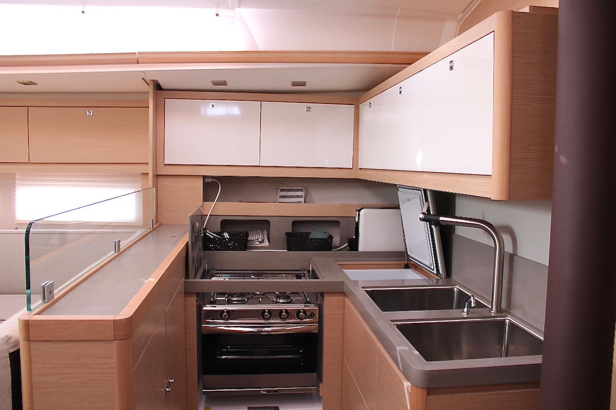 Dufour 530 - photo 6