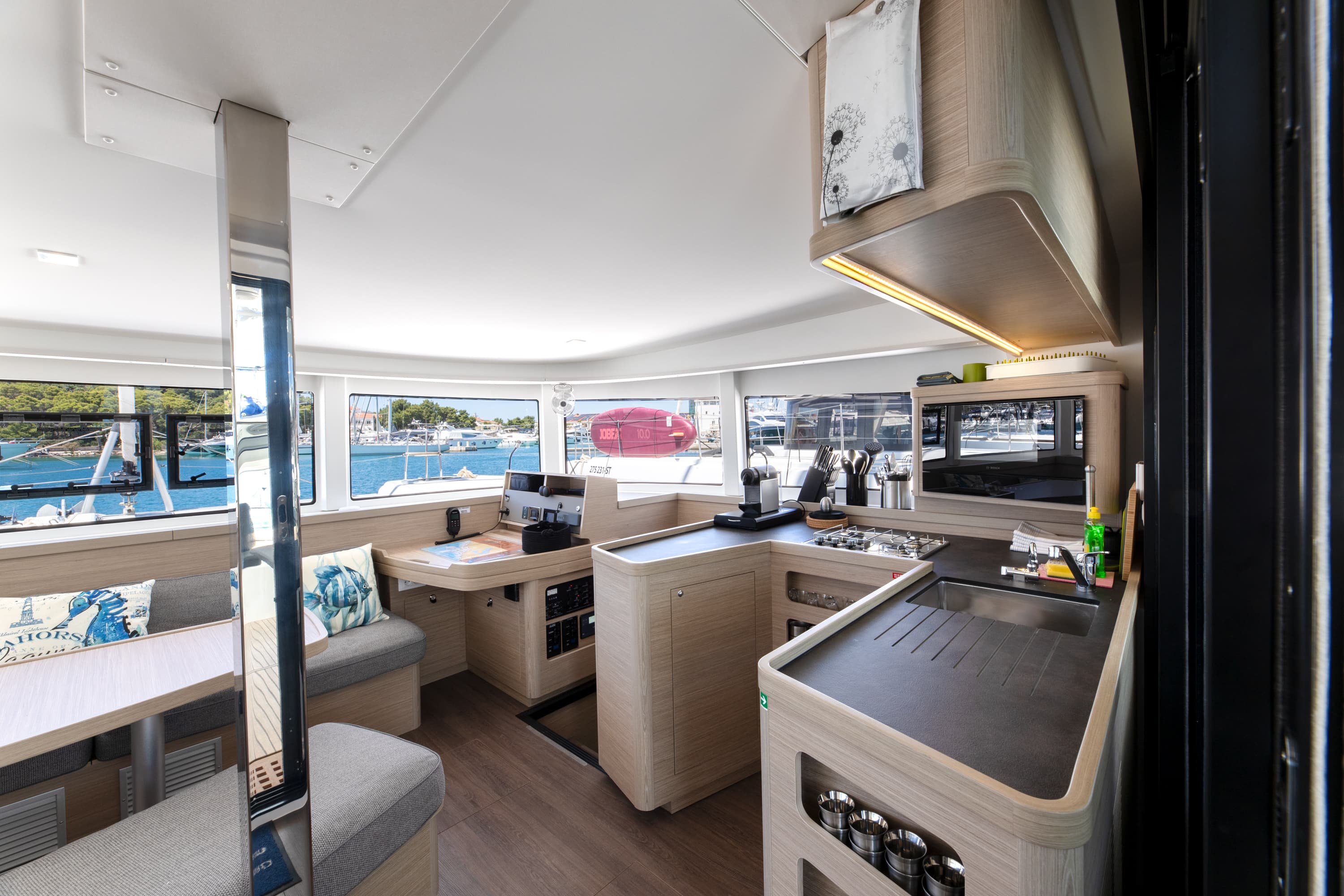 Lagoon 42 - photo 21