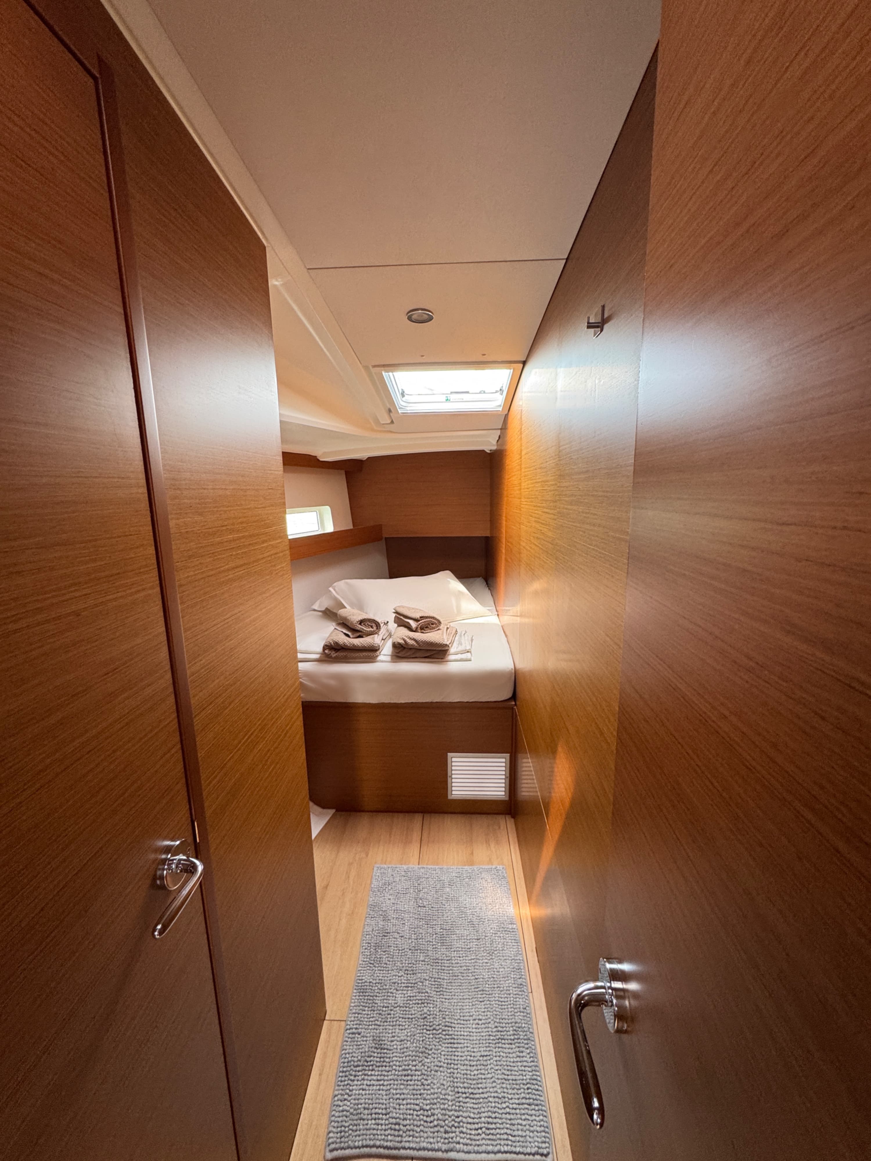 Sun Odyssey 490 - photo 7