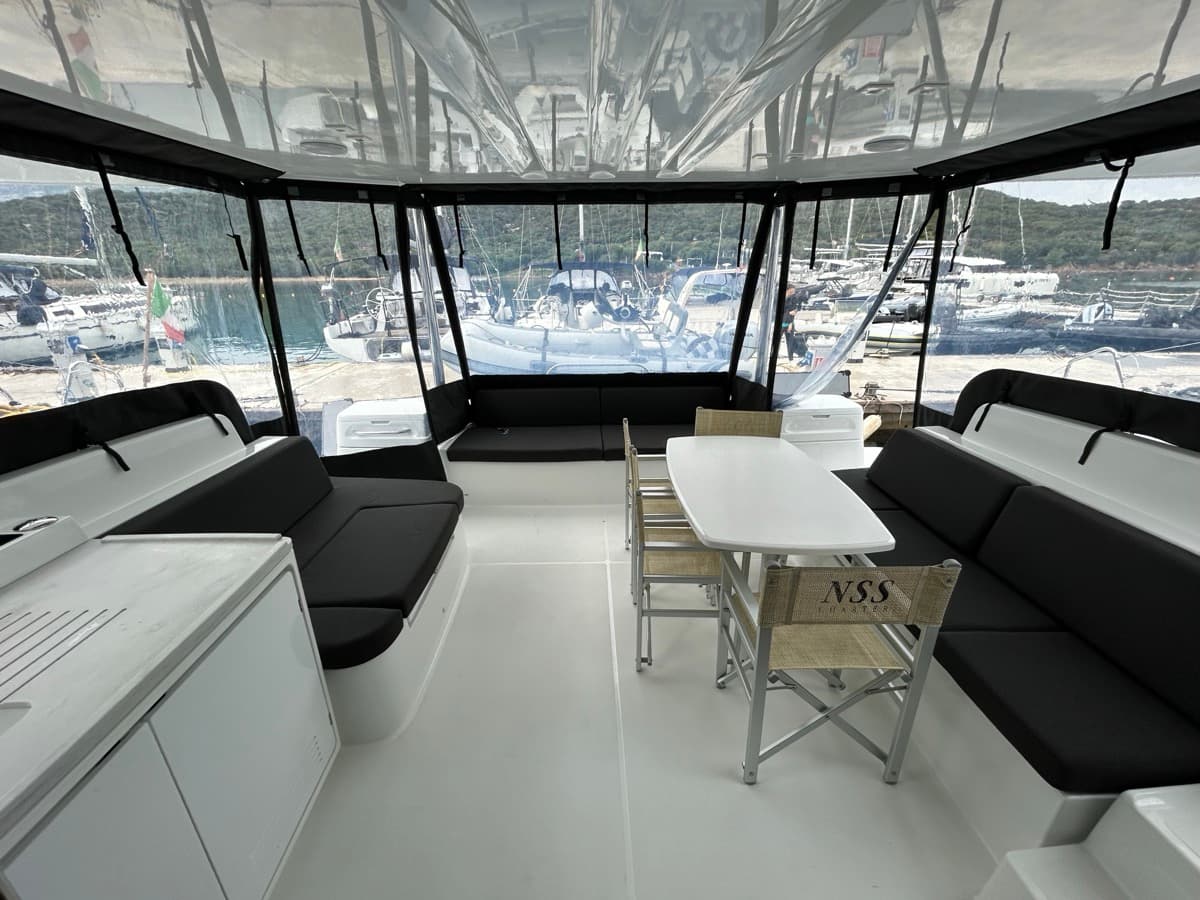 Lagoon 51 - photo 21