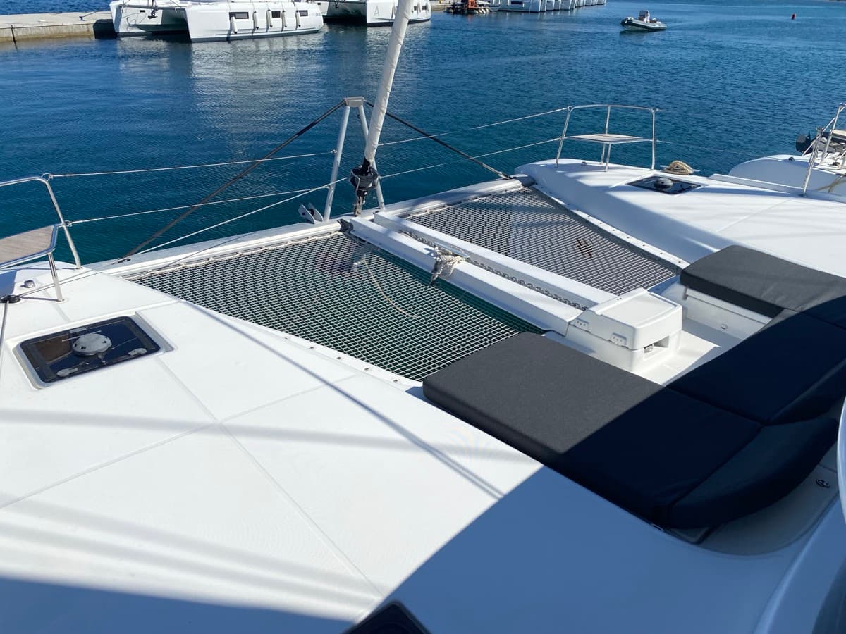 Lagoon 46  - photo 26