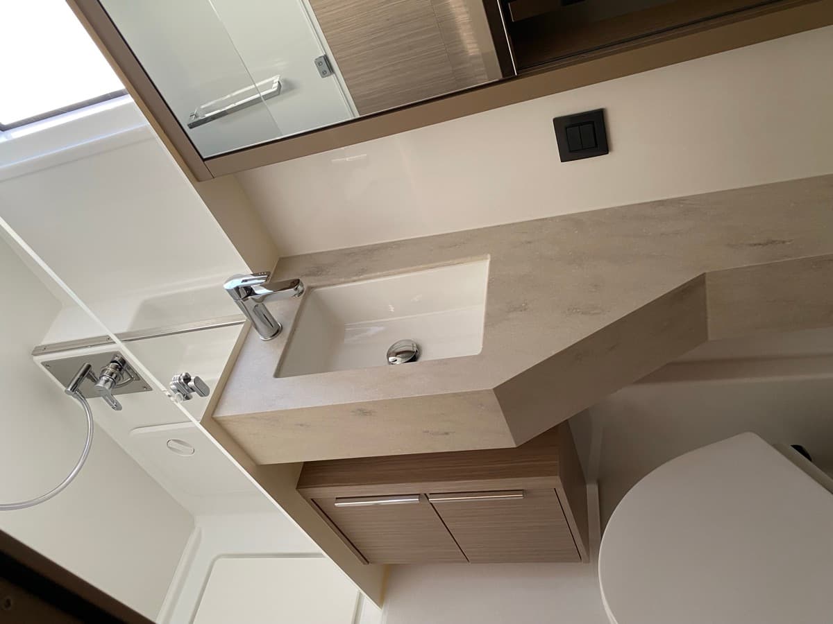 Lagoon 46  - photo 20