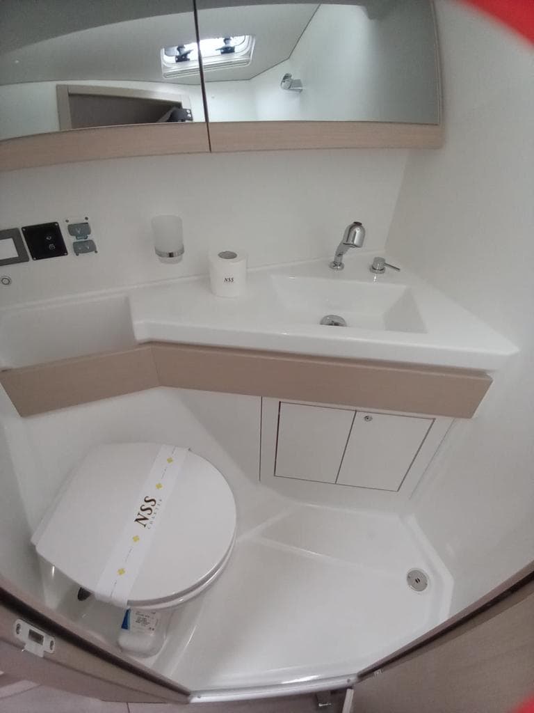 Oceanis 46.1 - photo 6