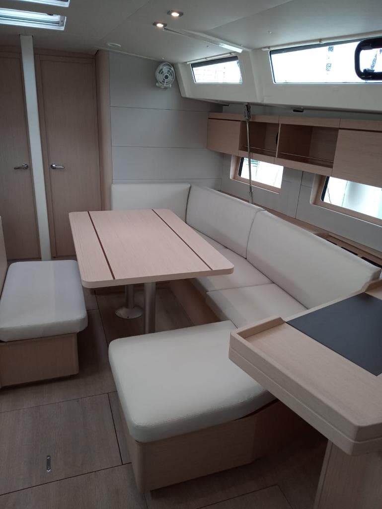 Oceanis 46.1 - photo 9