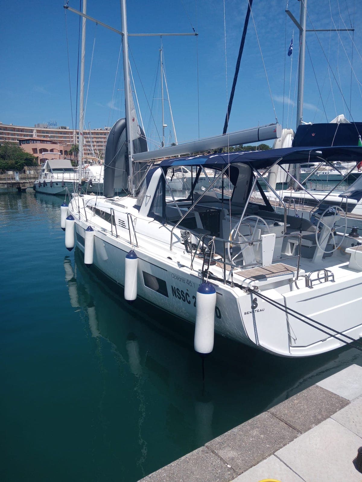 Oceanis 46.1 - photo 19