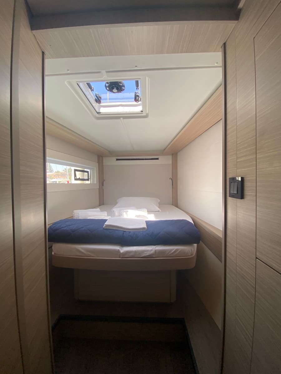 Lagoon 46  - photo 22