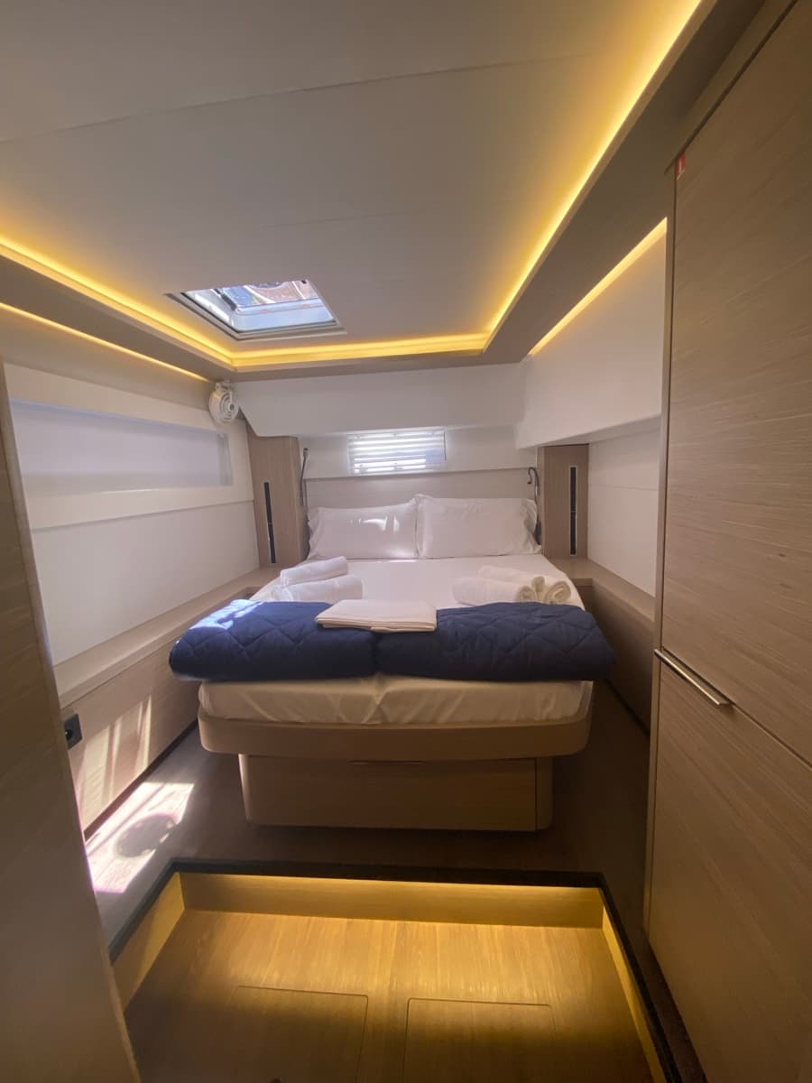 Lagoon 46  - photo 13