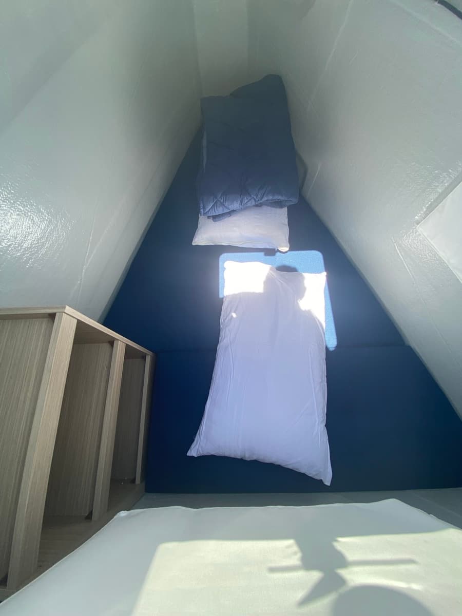 Lagoon 46  - photo 8