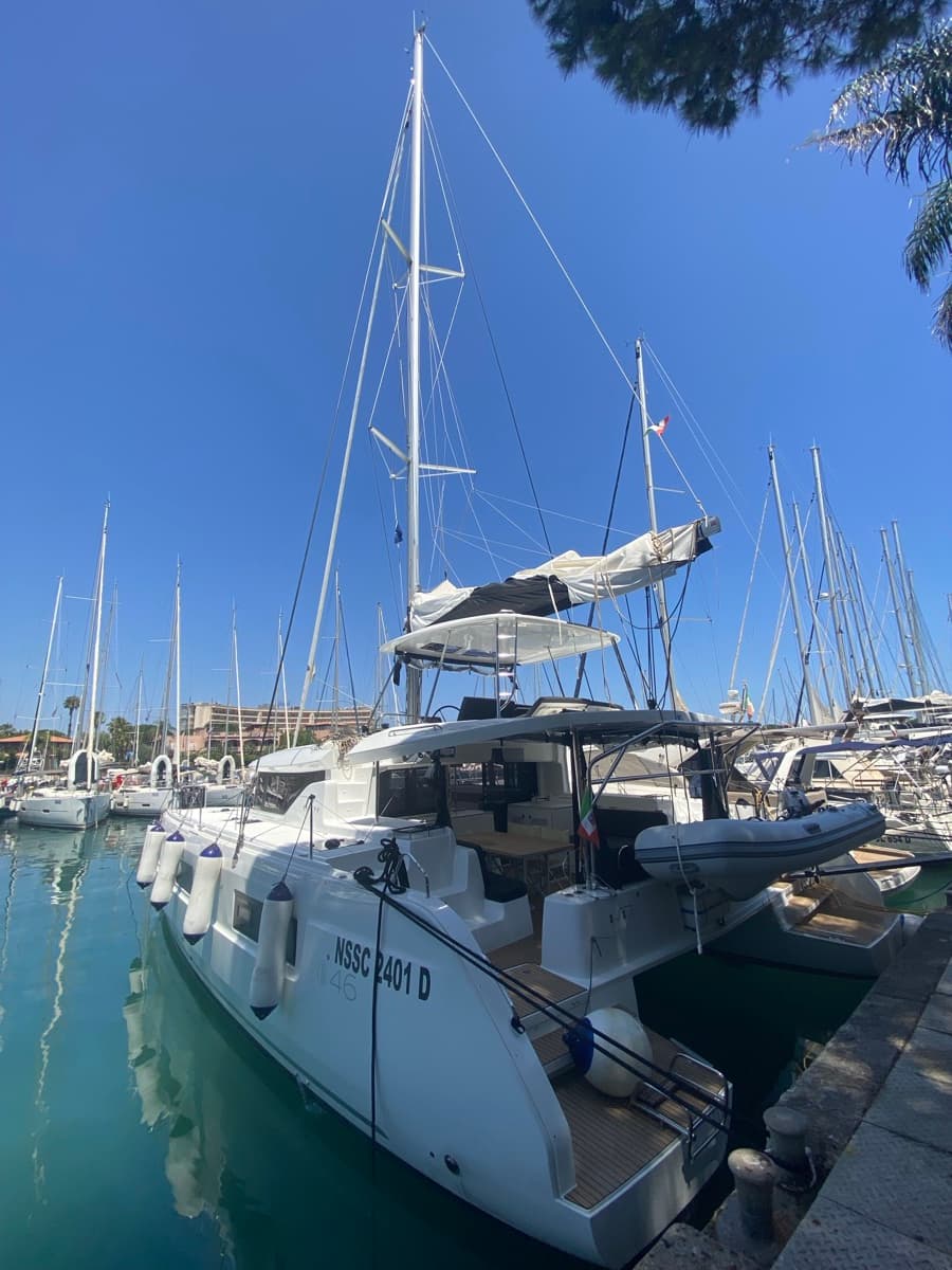 Lagoon 46  - photo 28