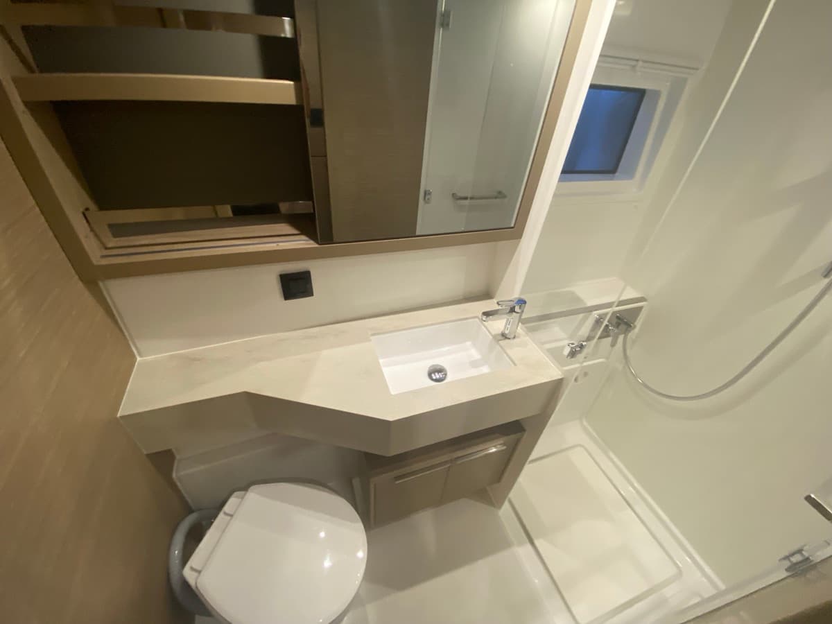 Lagoon 46  - photo 21