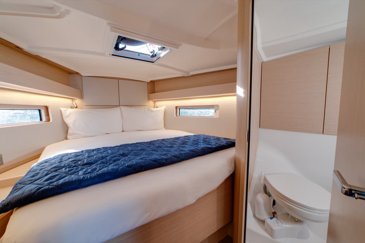 Oceanis 40.1 - photo 9