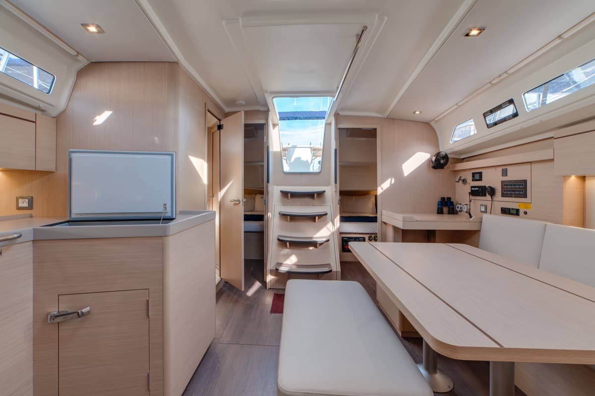 Oceanis 40.1 - photo 20