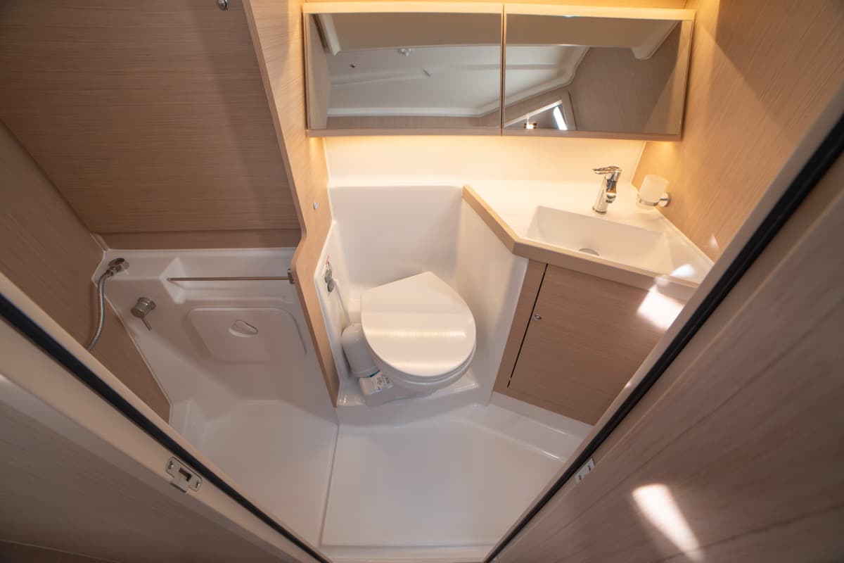 Oceanis 40.1 - photo 32