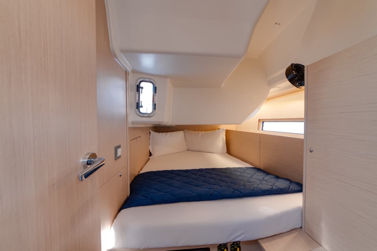 Oceanis 40.1 - photo 30