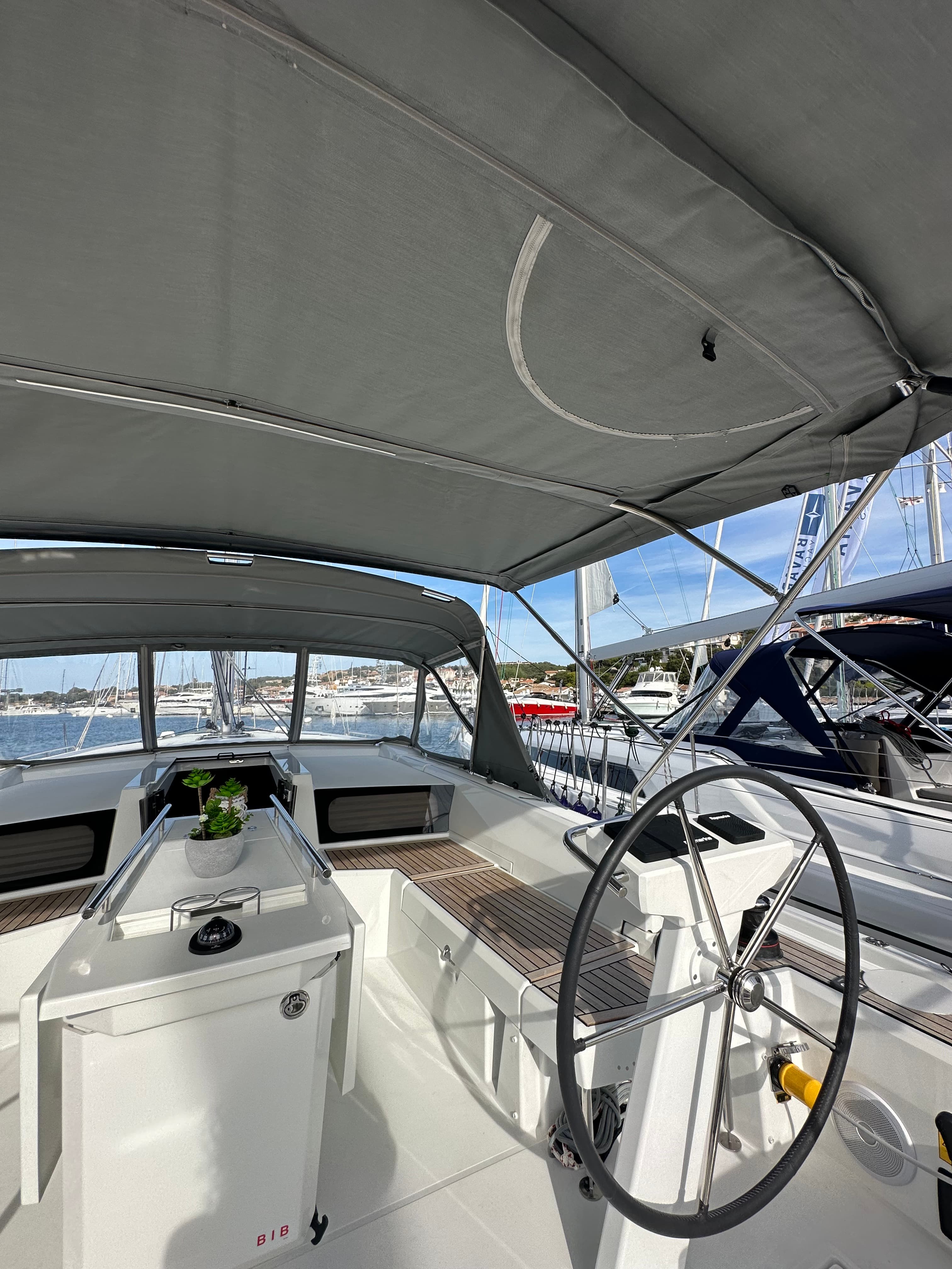 Oceanis 46.1 - photo 19