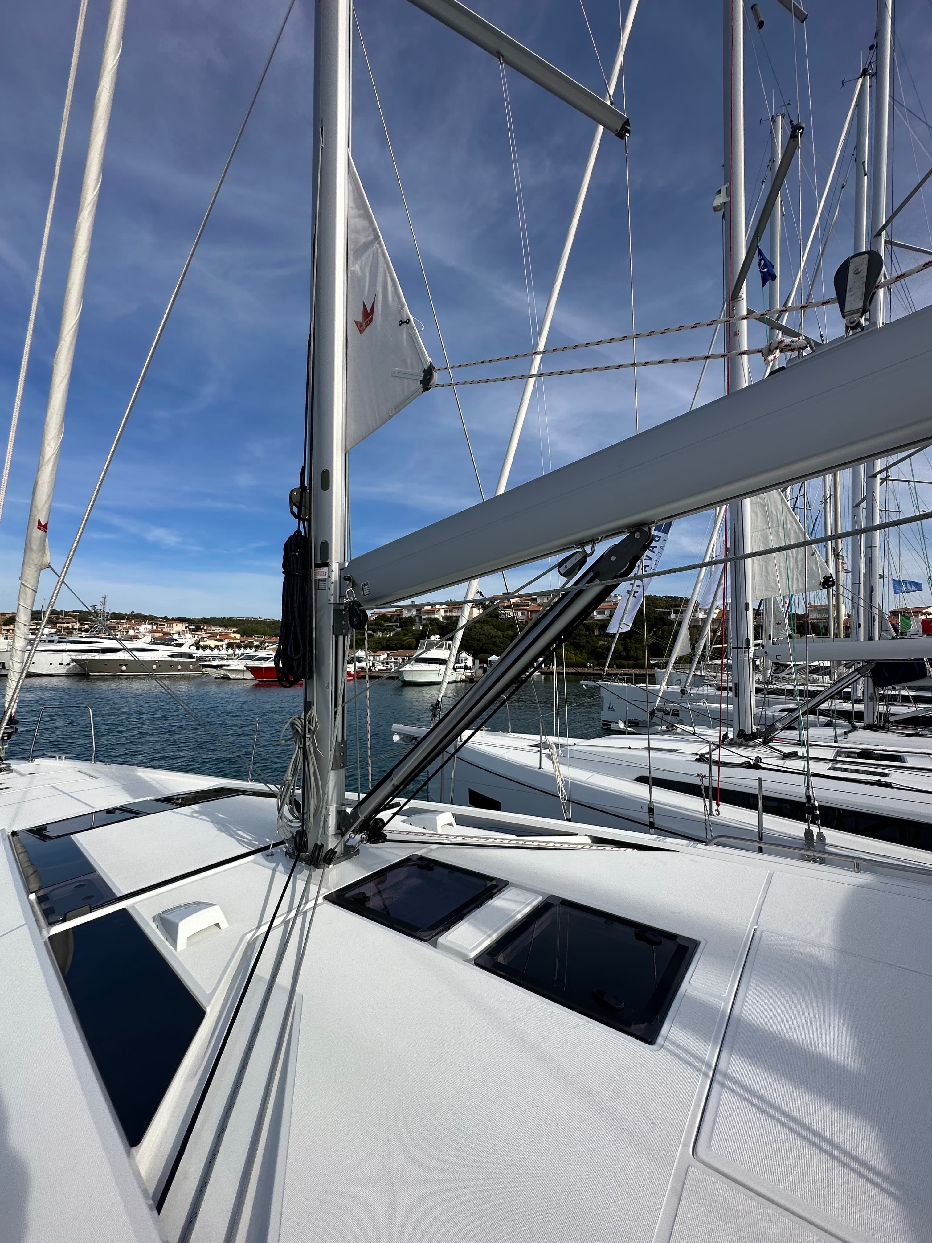 Oceanis 46.1 - photo 10