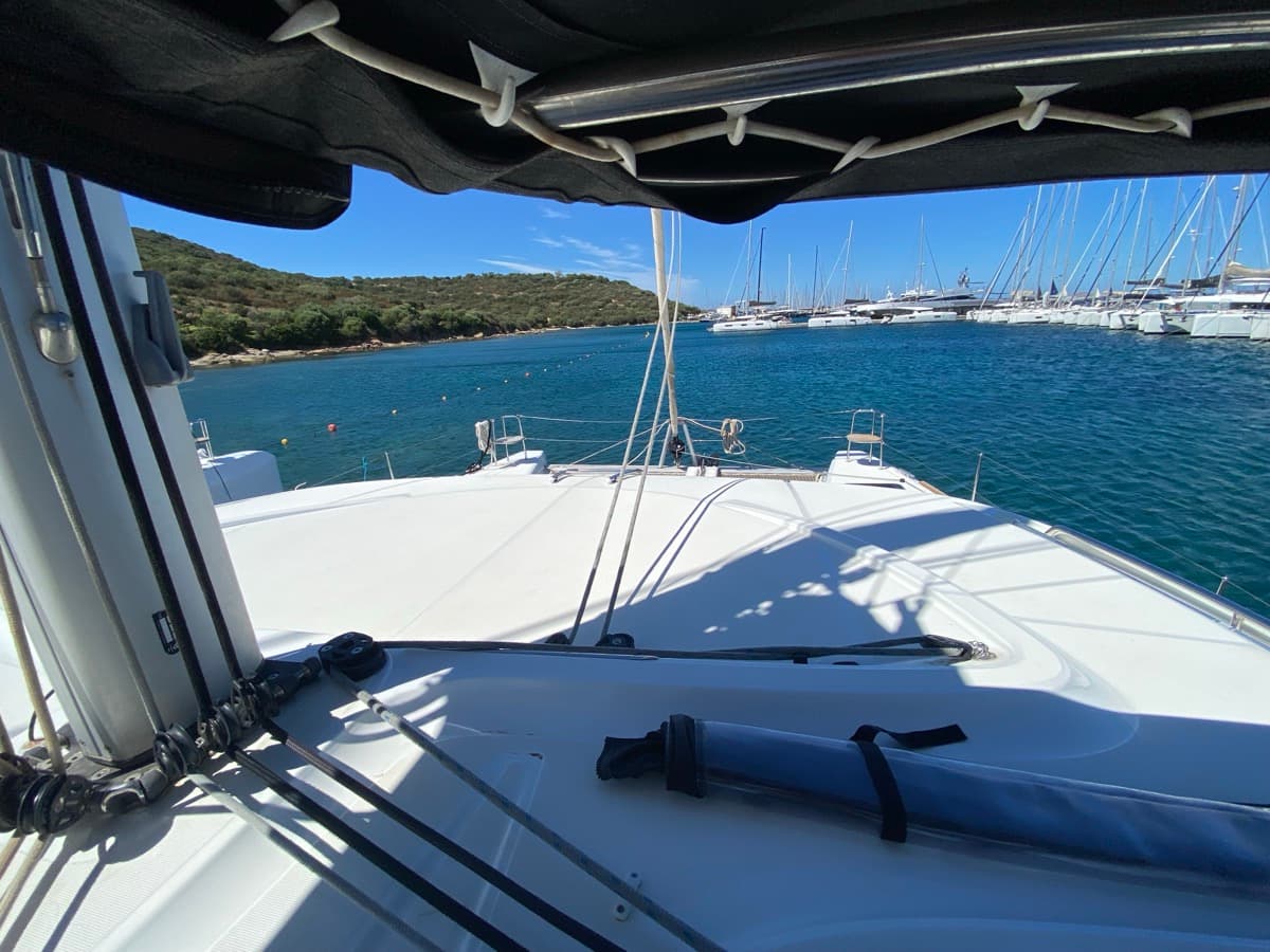 Lagoon 40 - photo 18