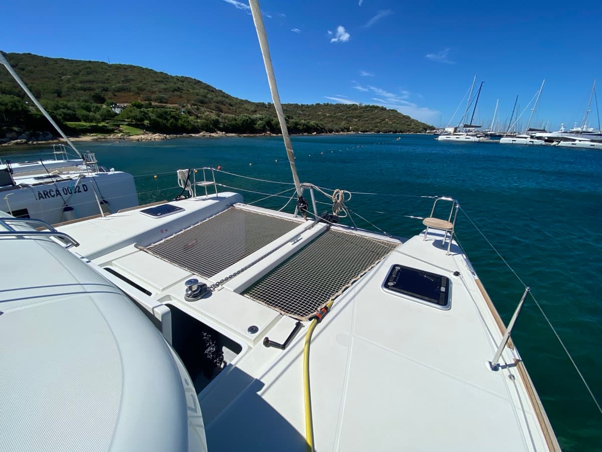 Lagoon 40 - photo 26