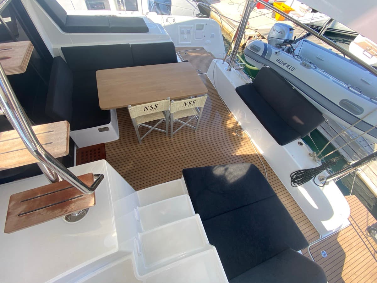 Lagoon 42 - photo 26