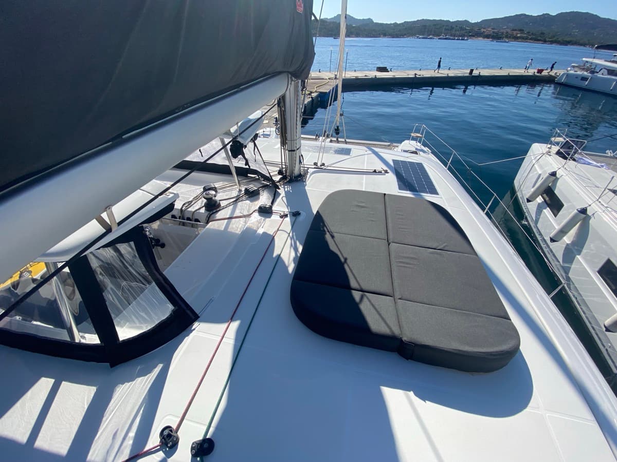 Lagoon 42 - photo 13