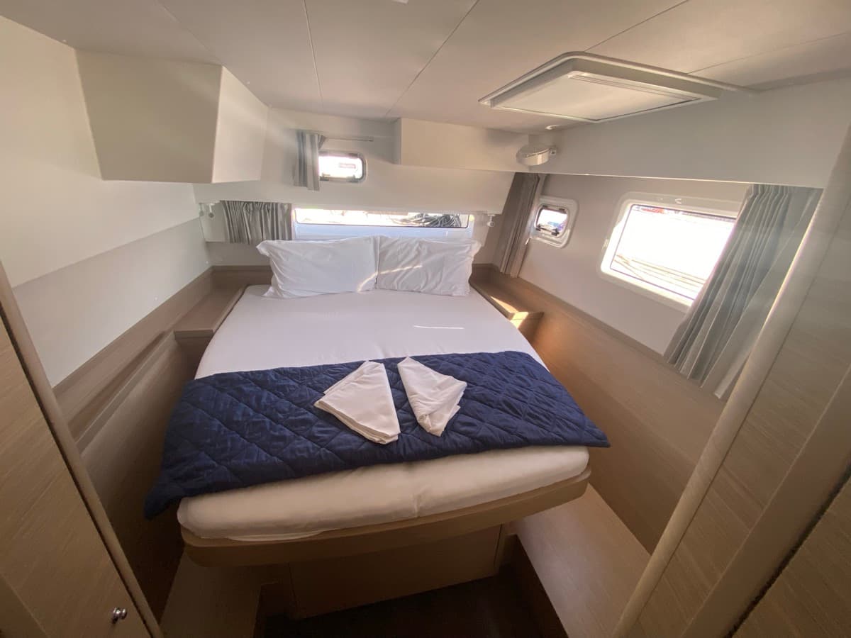 Lagoon 42 - photo 34